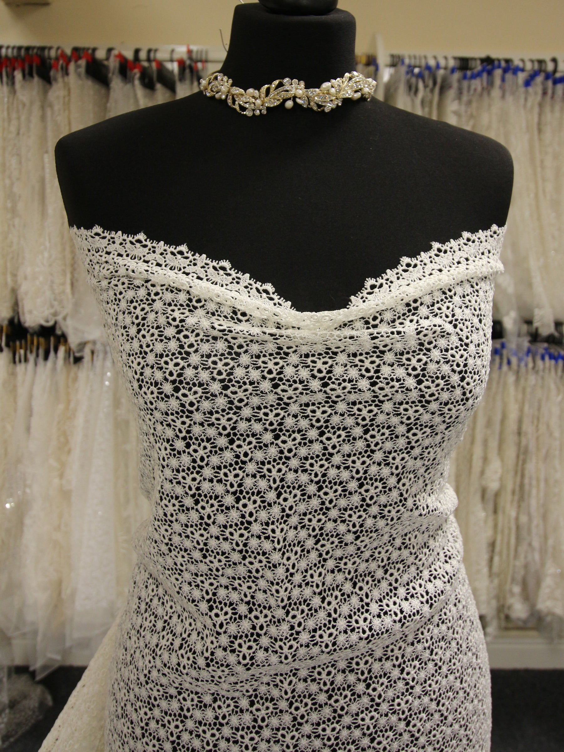 Ivory Guipure Lace - Judina