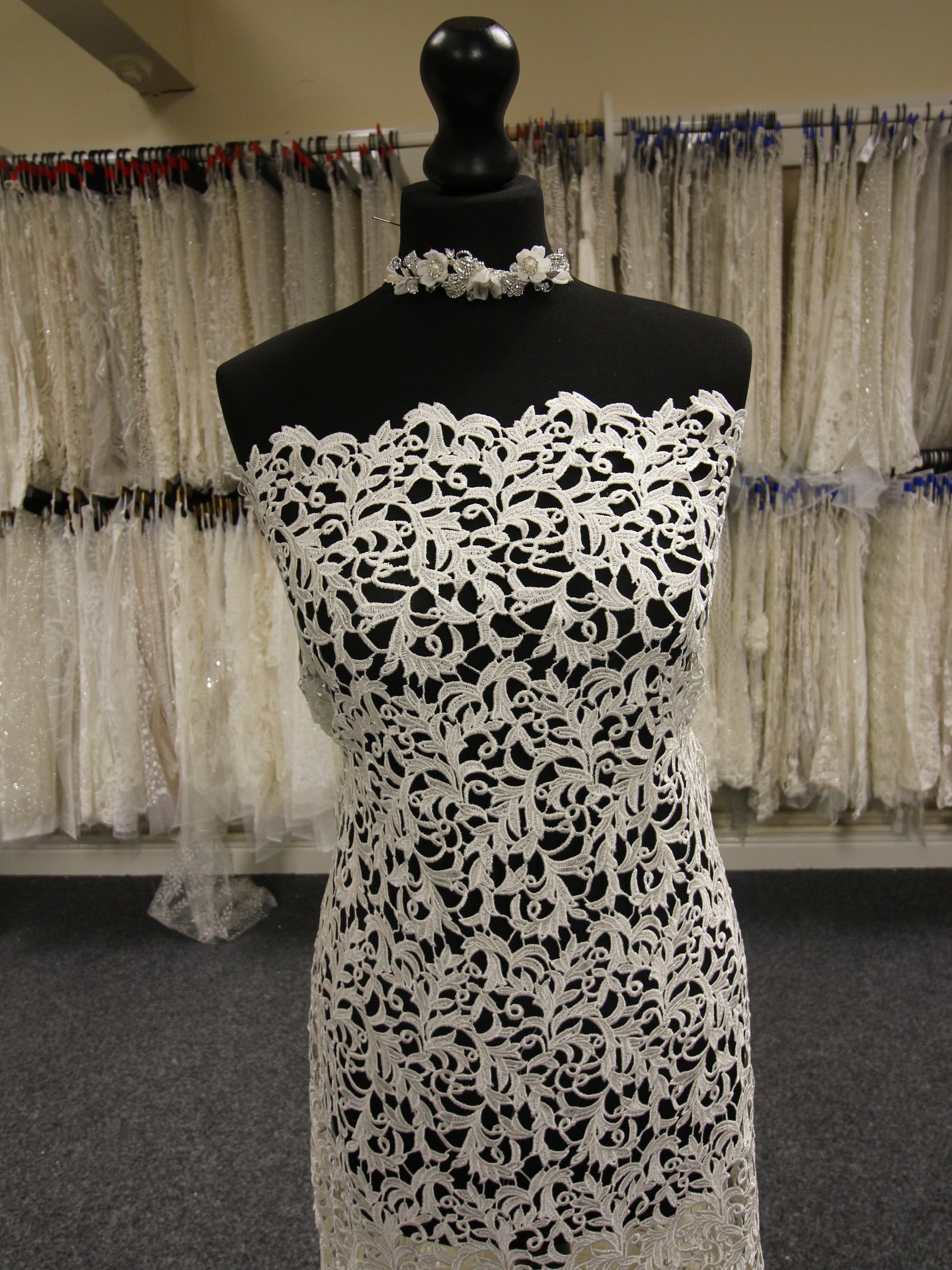Ivory Guipure Lace - Klara