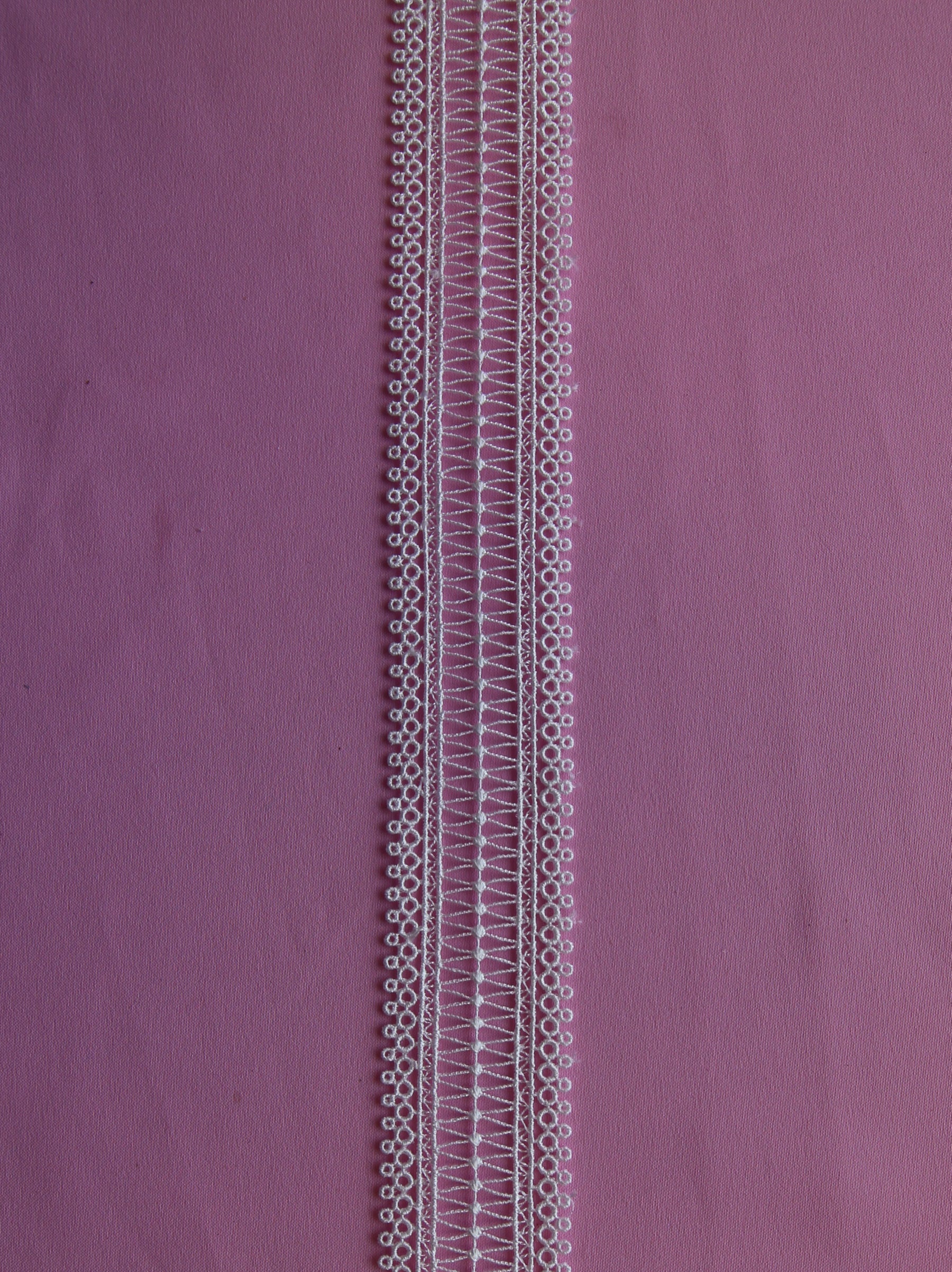 Ivory Lace Trim - Cherry