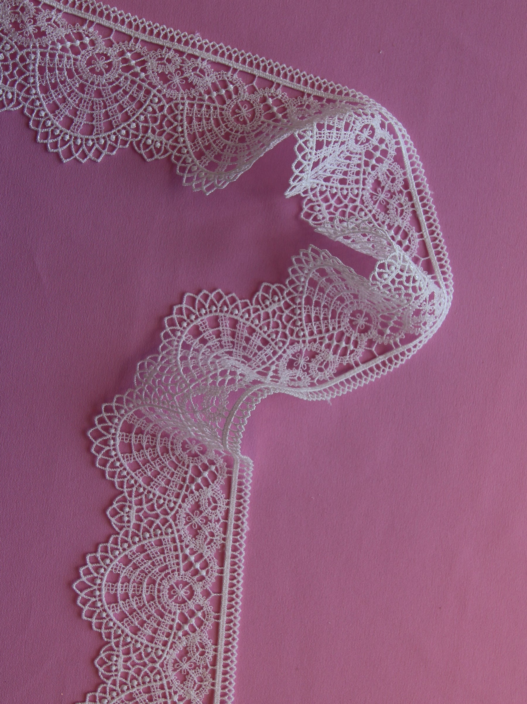 Ivory Lace Trim - Eucalyptus