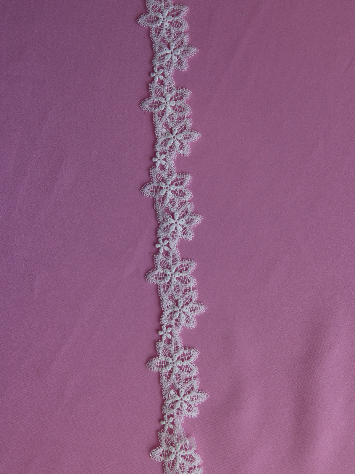 Ivory Lace Trim - Sycamore