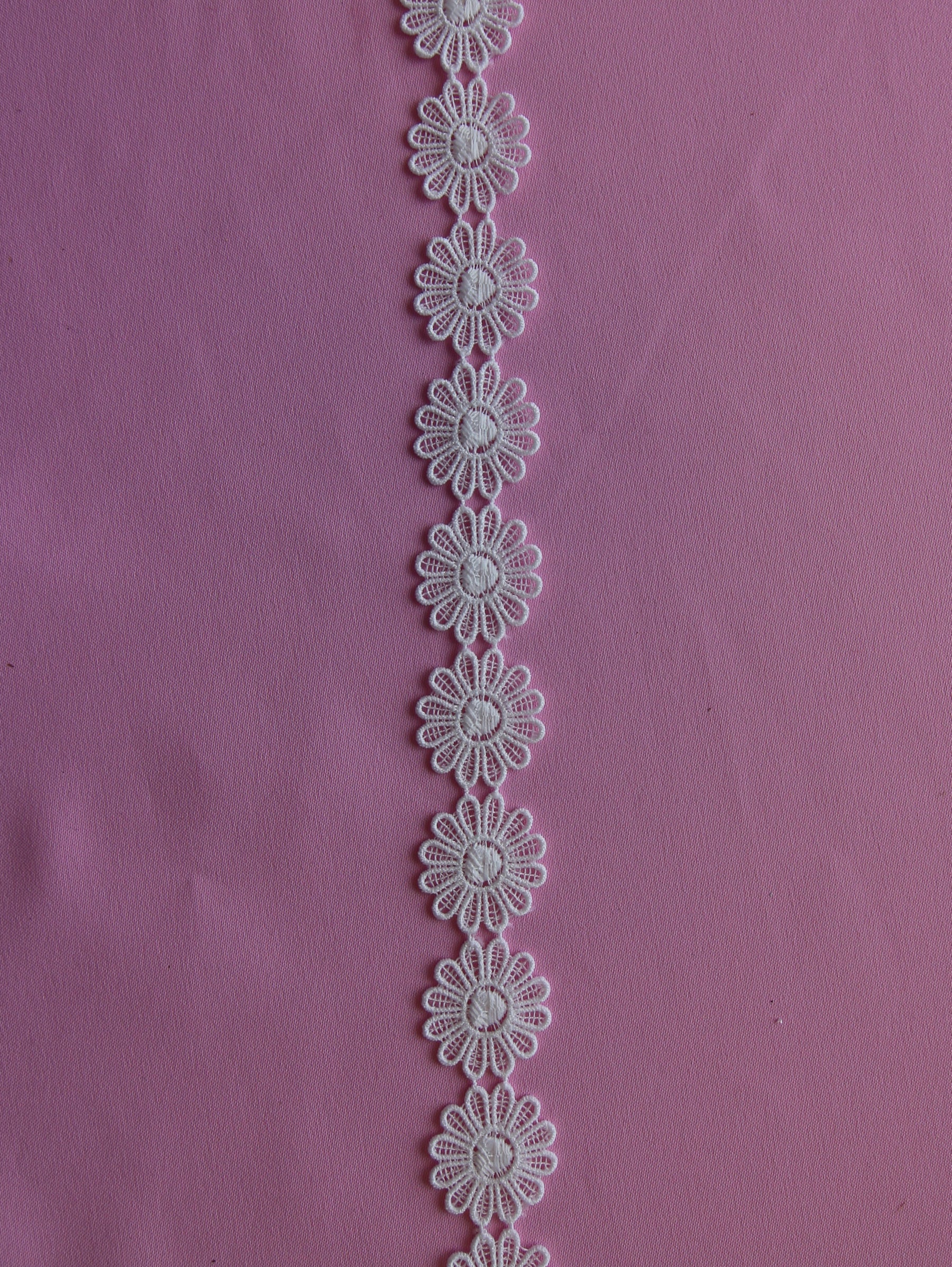 Ivory Lace Trim - Teak