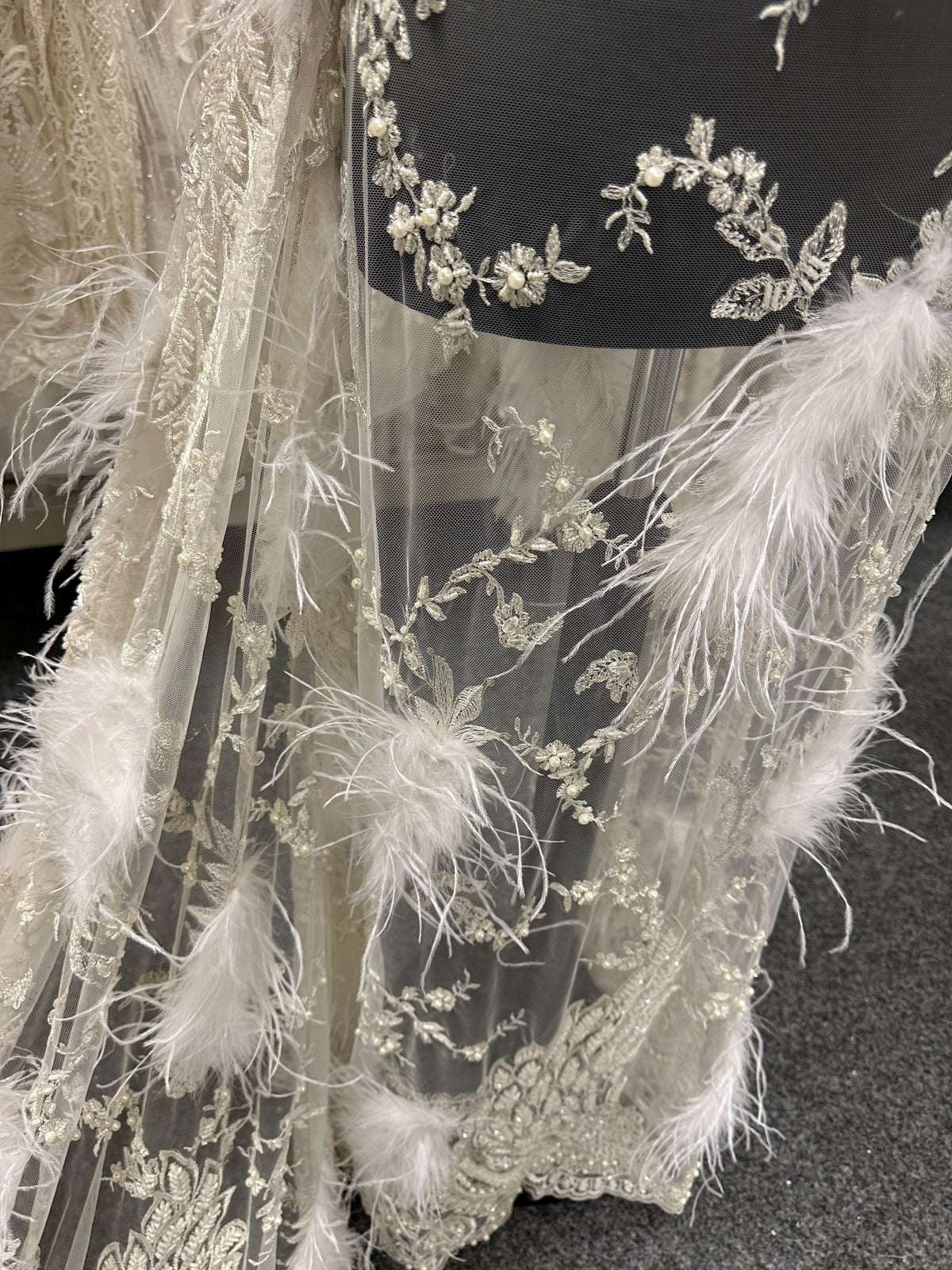 Ivory Beaded with White Feathers Lace - Chantelle