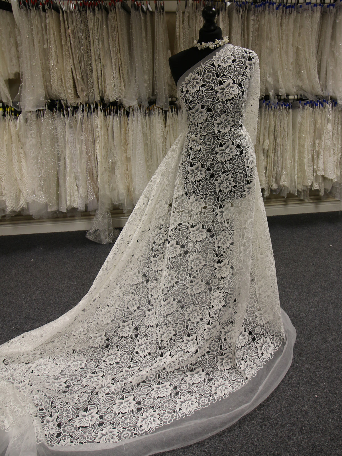 Ivory Floral Lace - Hermosa