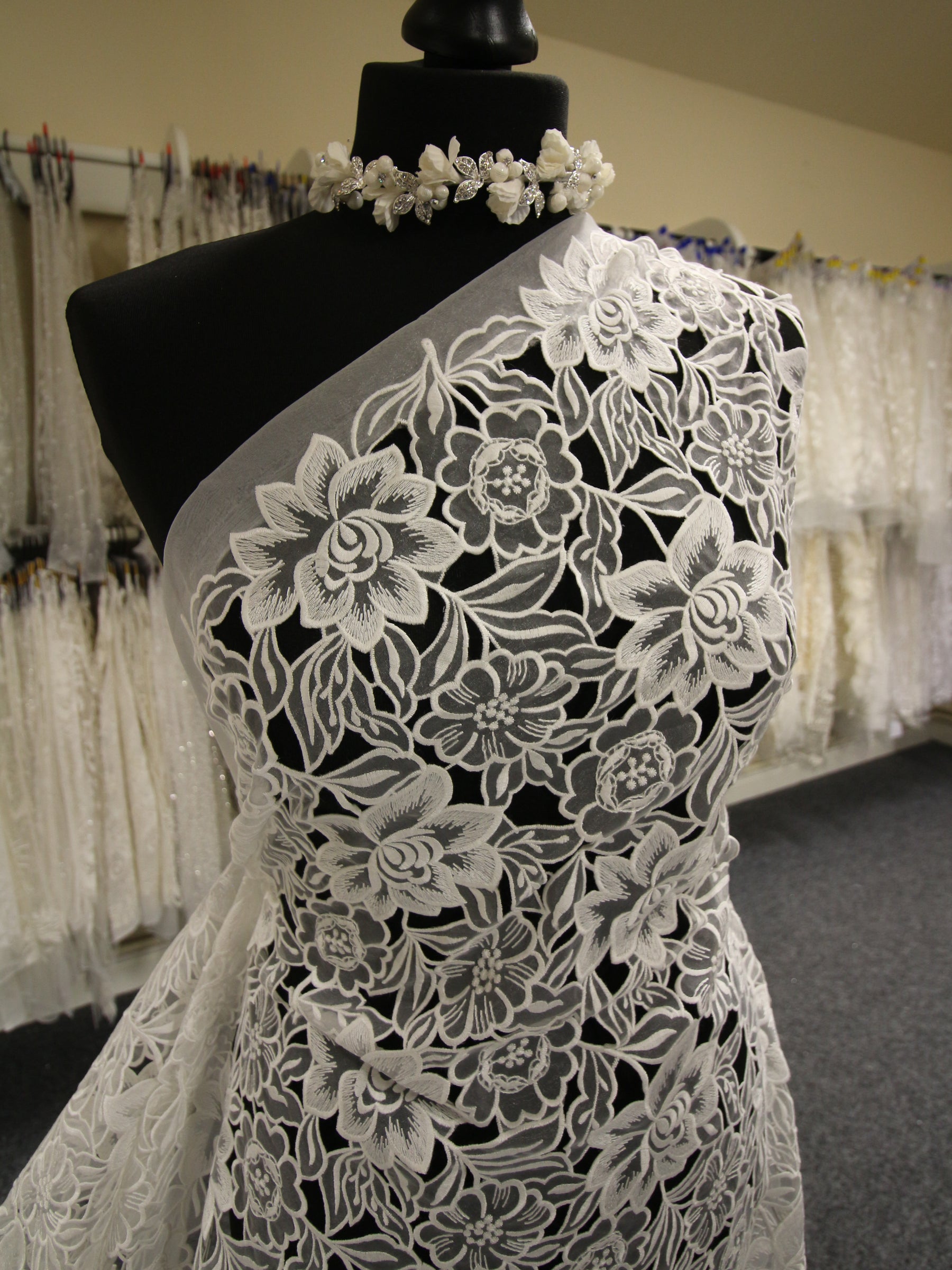 Ivory Floral Lace - Hermosa