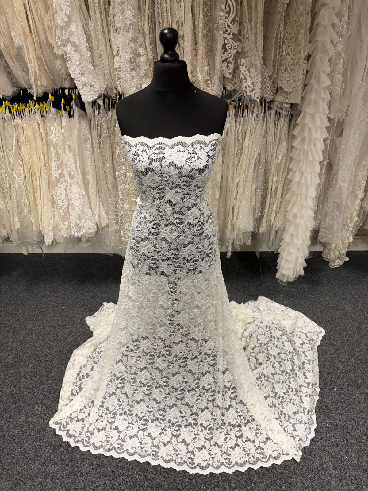 Ivory Stretch Lace - LB7004