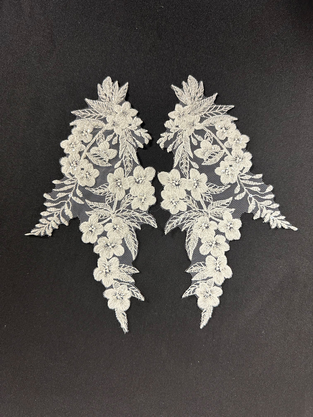 Ivory Beaded Lace Appliques - MT4011