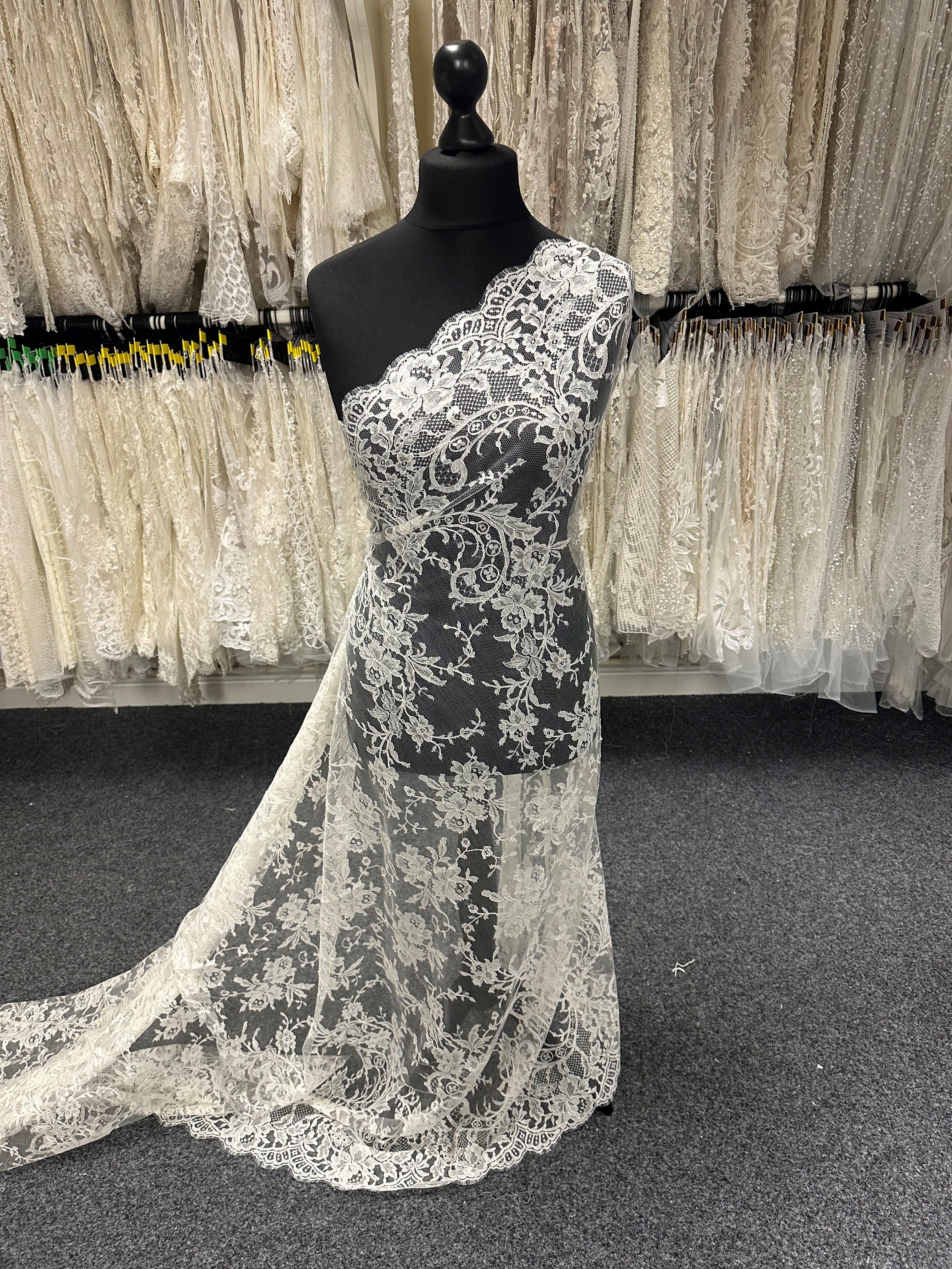 ワンピース ANDMARY Lace logo set up ivory ANDMARY】Lace logo set up