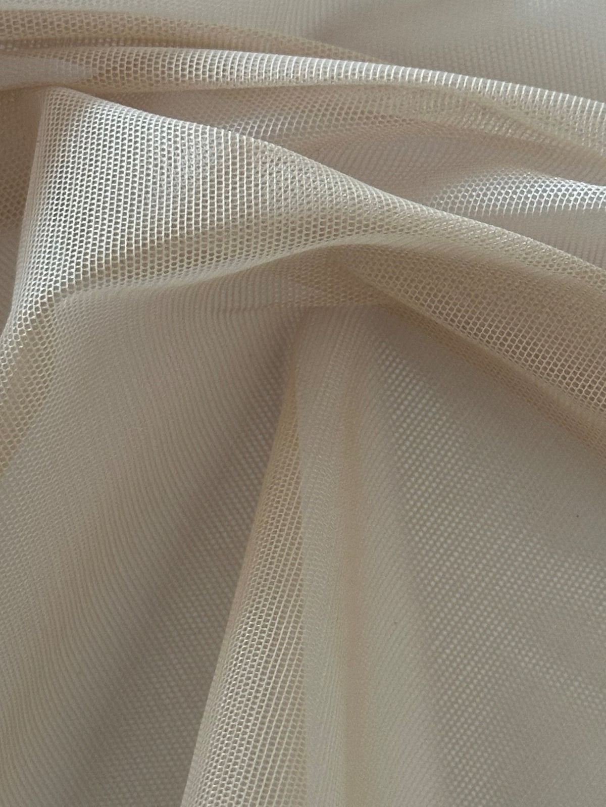 Nude Illusion Stretch Tulle  - Drum