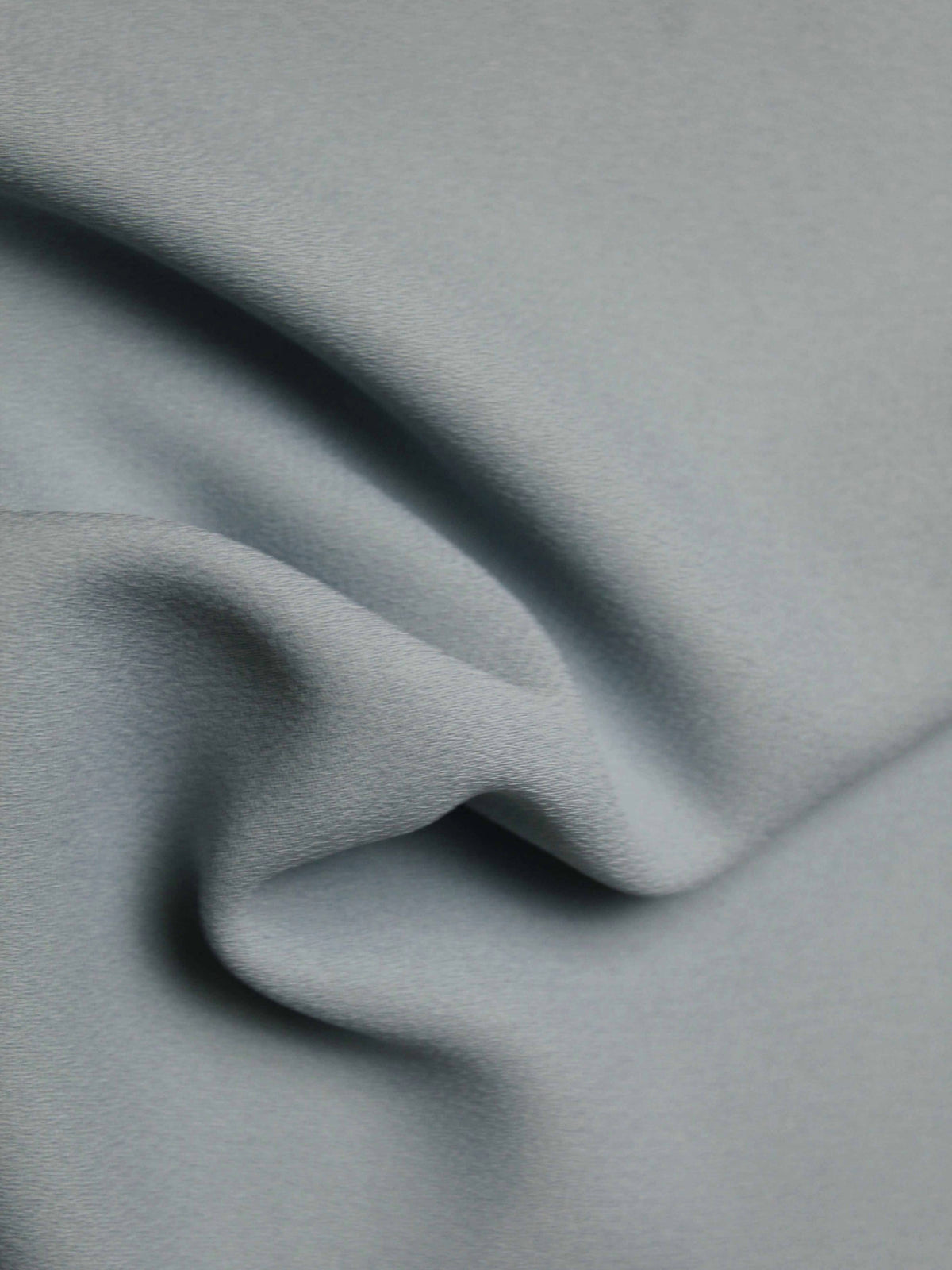 Duck Egg M/Wt Poly Crepe - P59