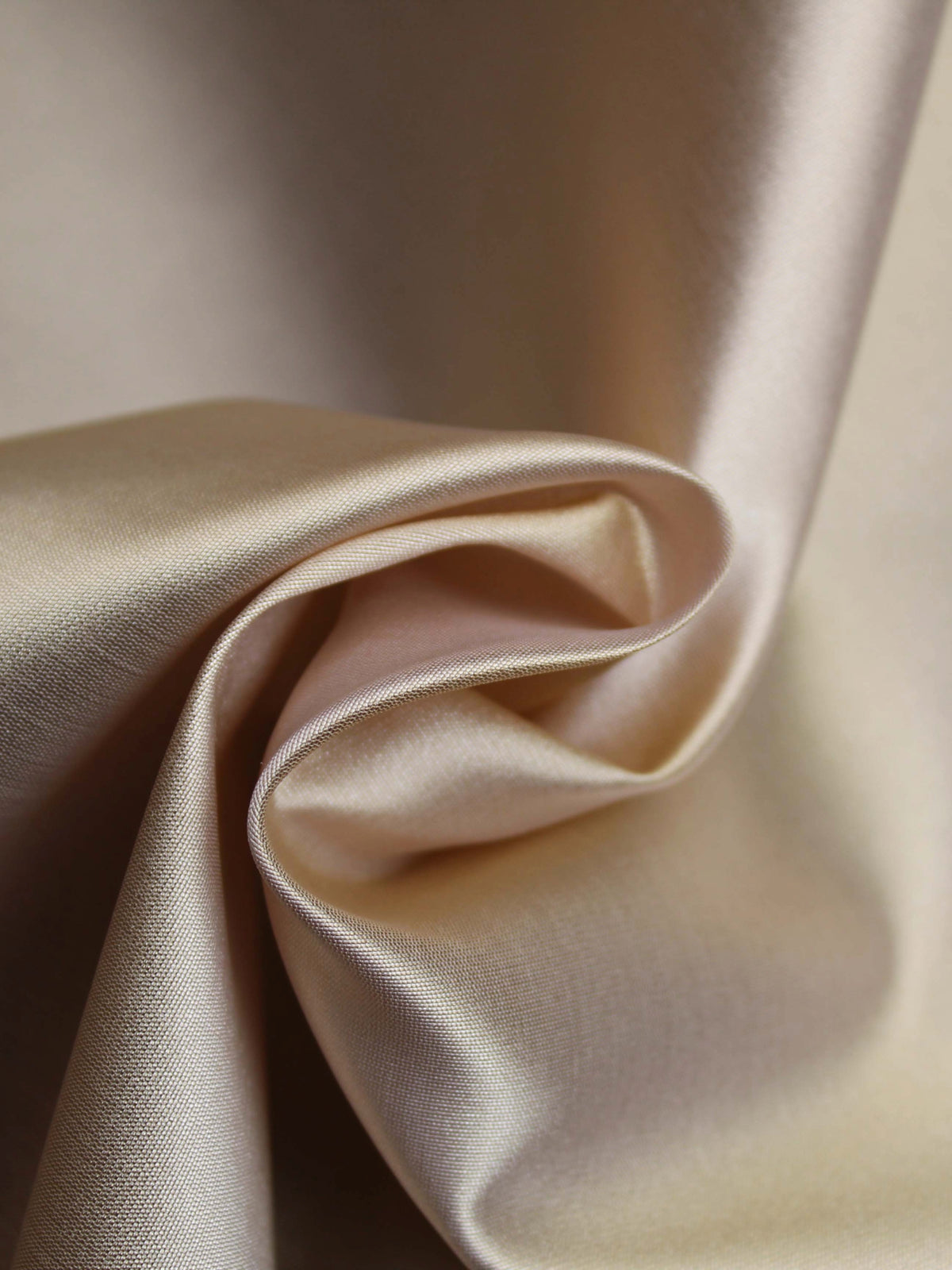 Champagne/Gold Silk Blend Organza Taffeta - P607