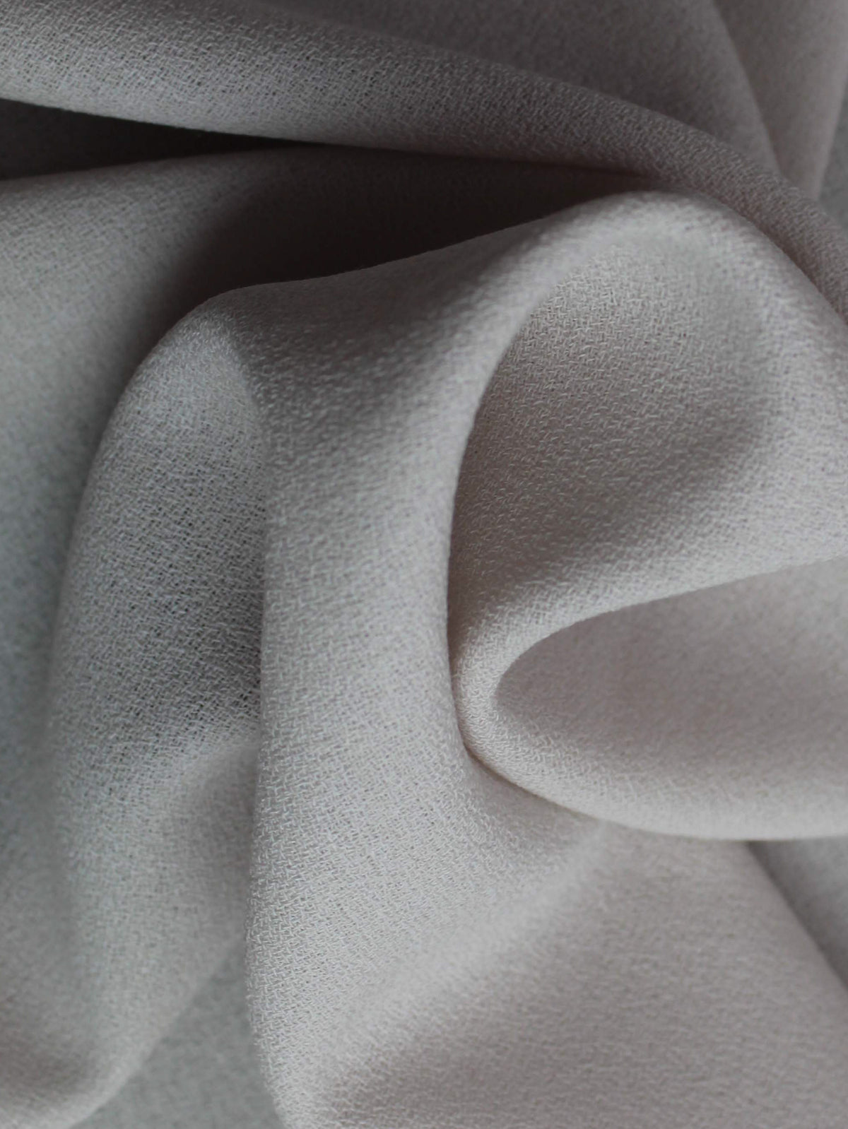 Dusky Pink Italian Wool Crepe - P640