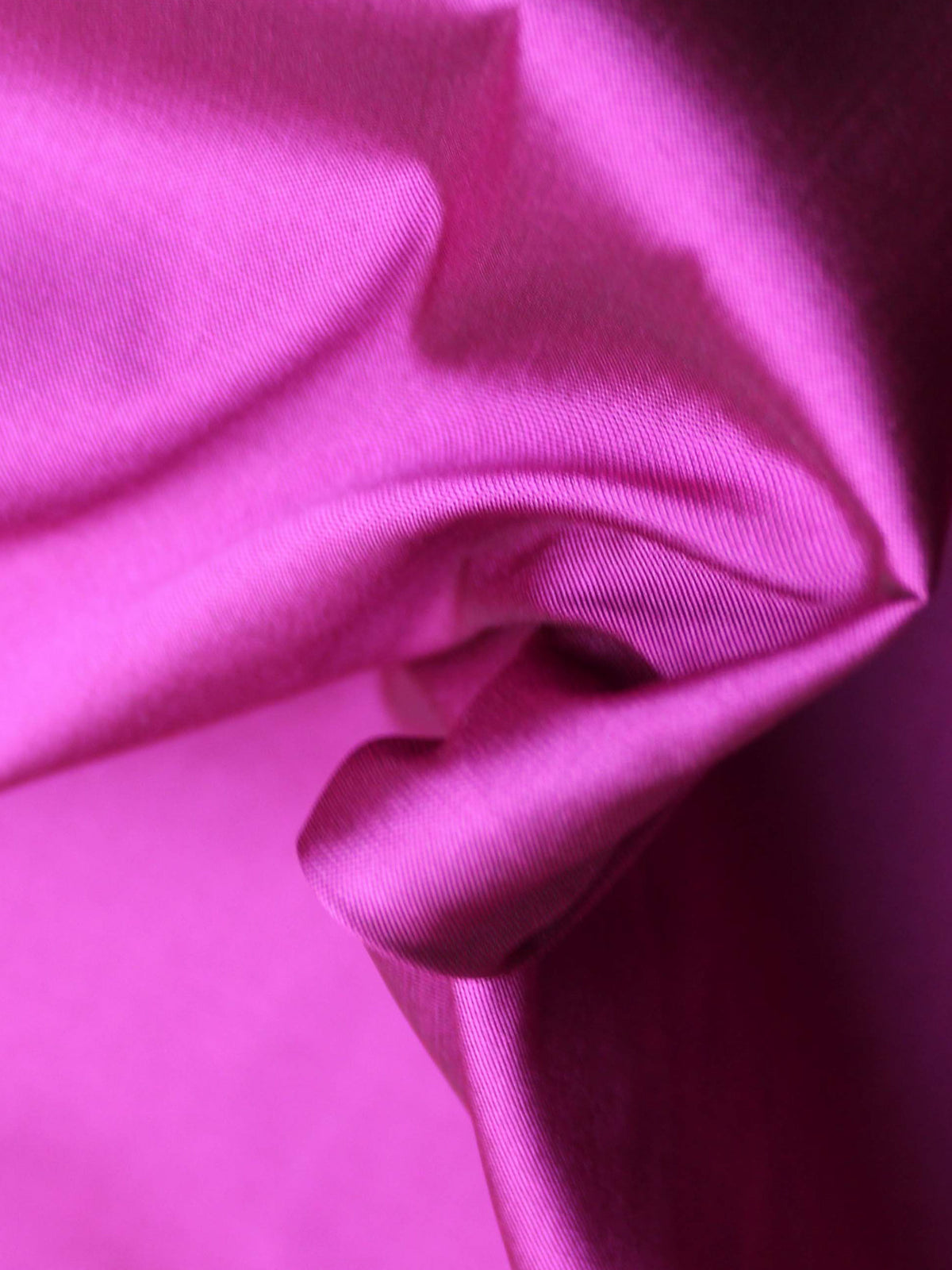 Fuschia Polyester Taffeta - P75