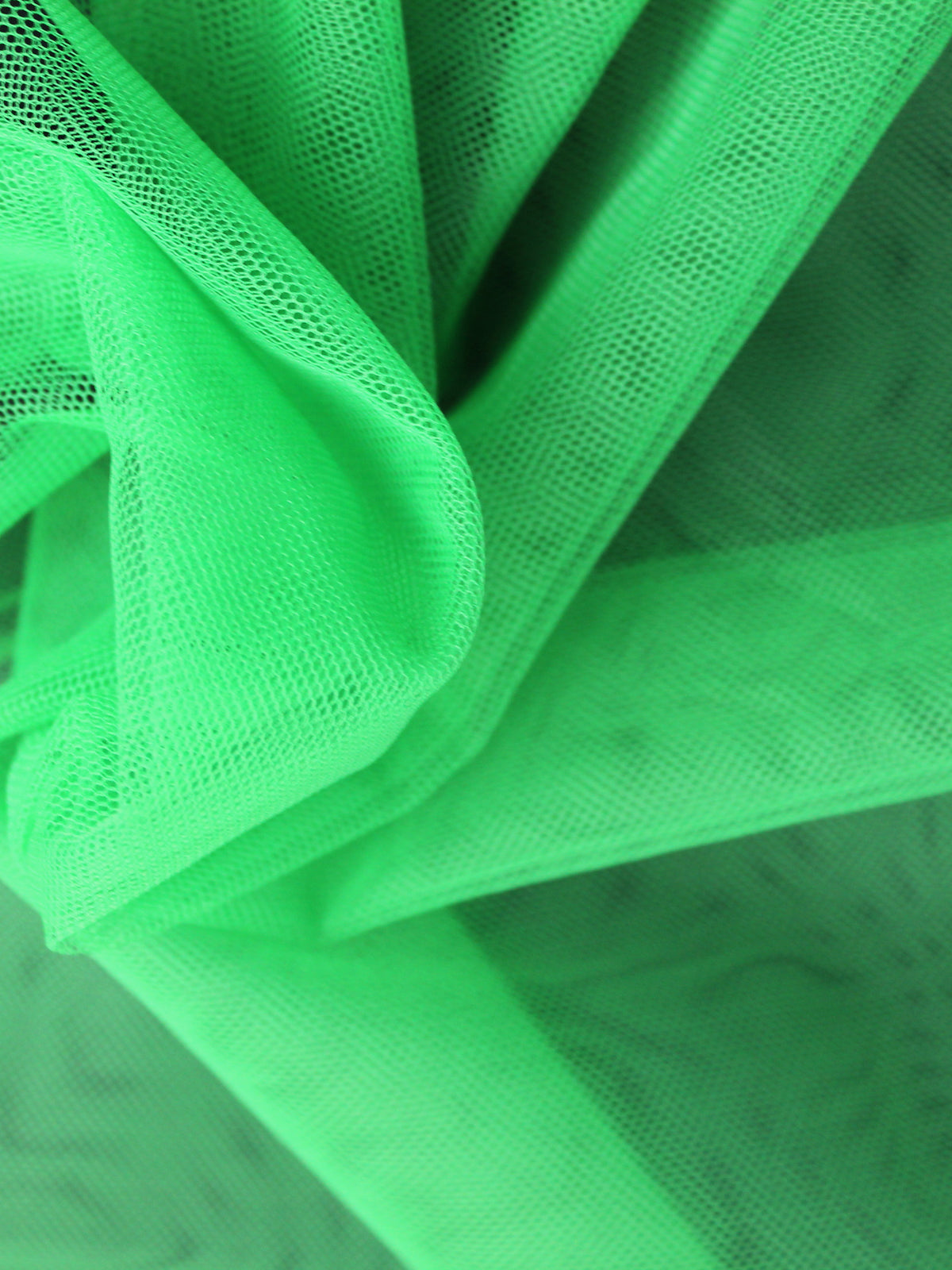 Emerald (740) Tulle - P9