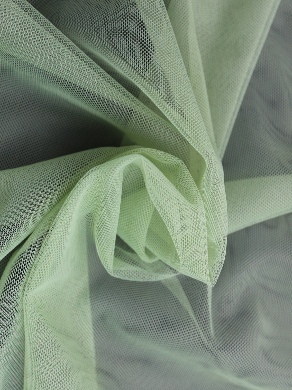 Peridot (750) Tulle - P9