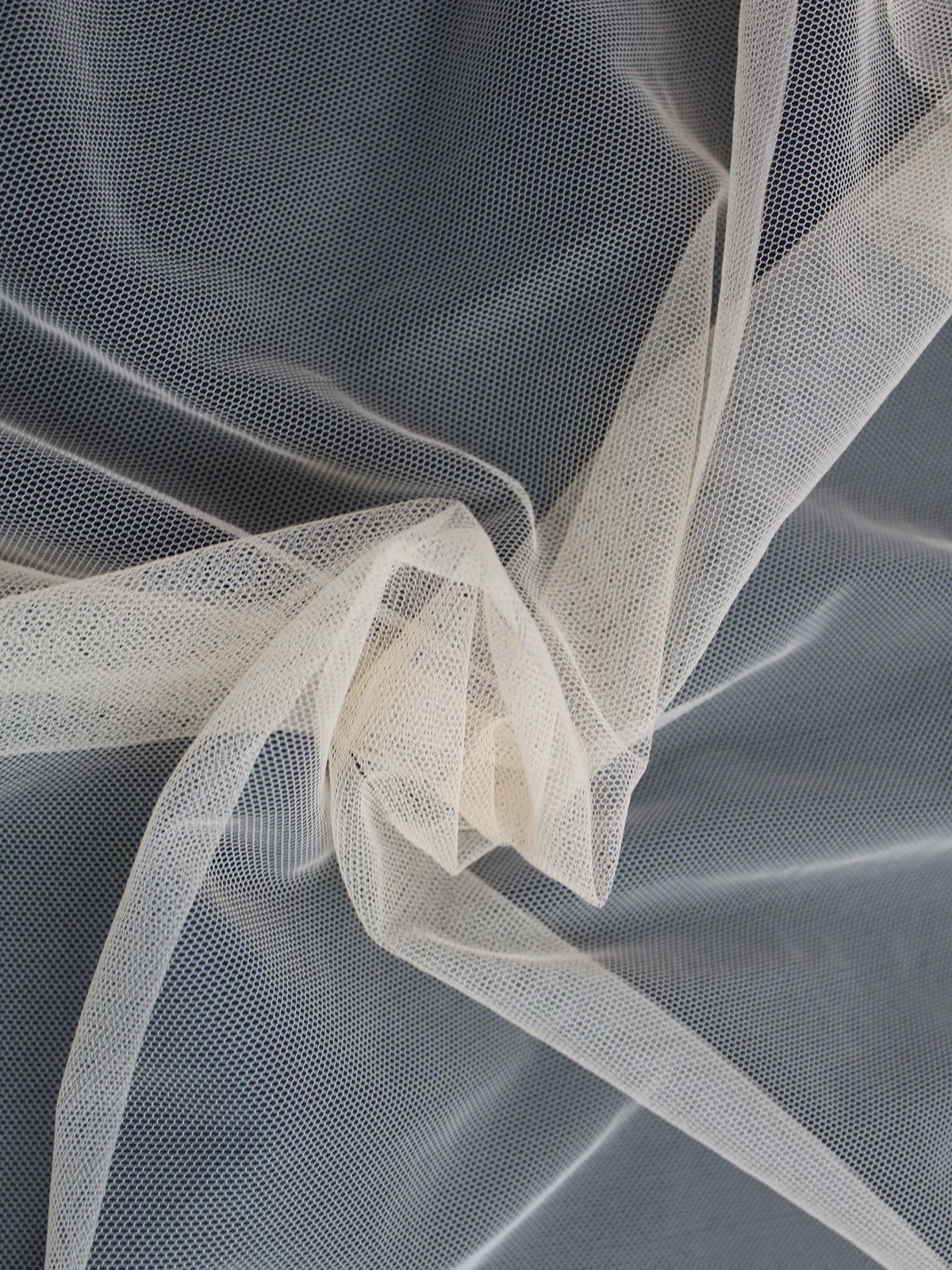 Skin (330) Tulle - P9