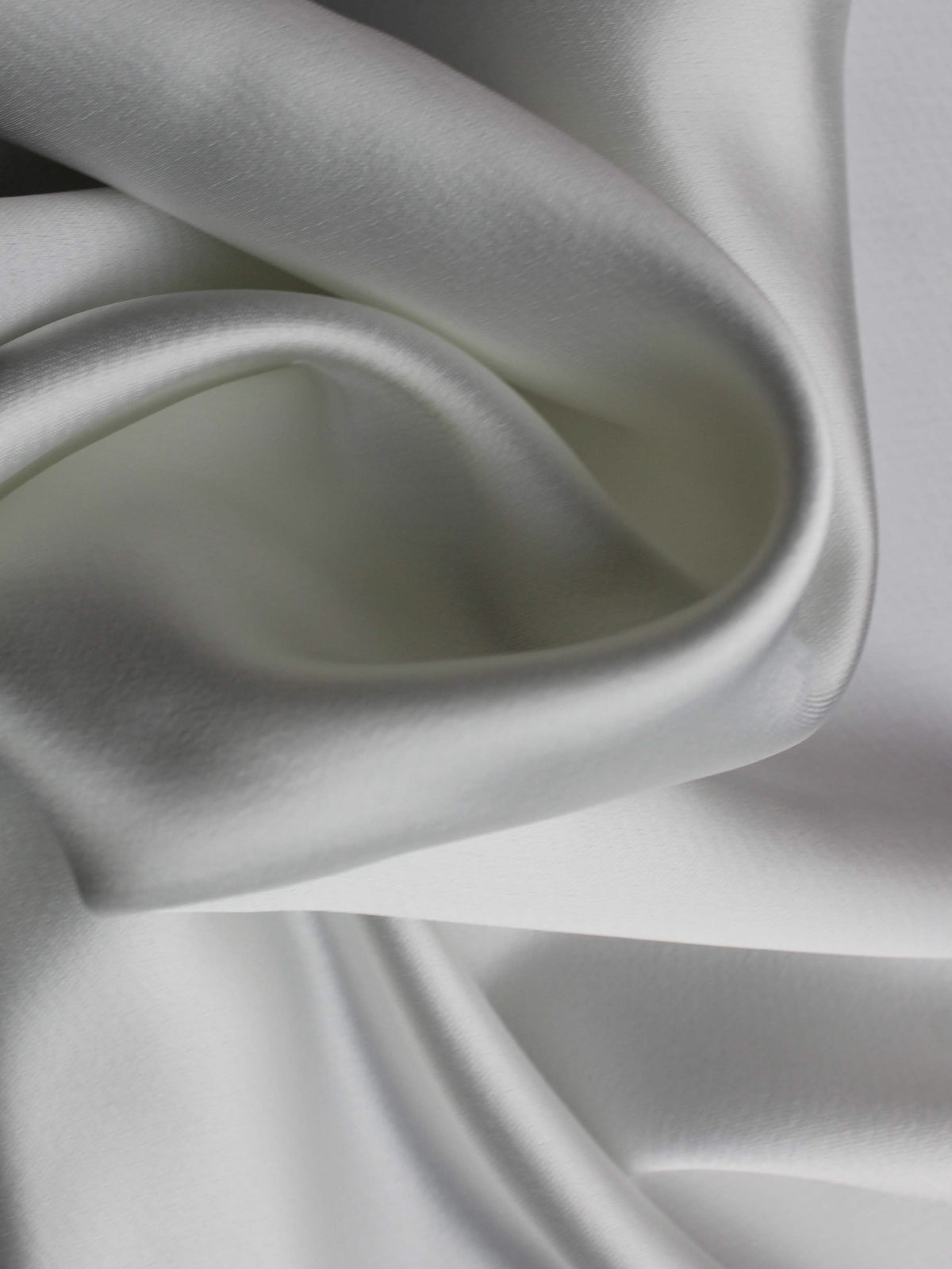 S Ivory Acetate Touch Satin - PB1002