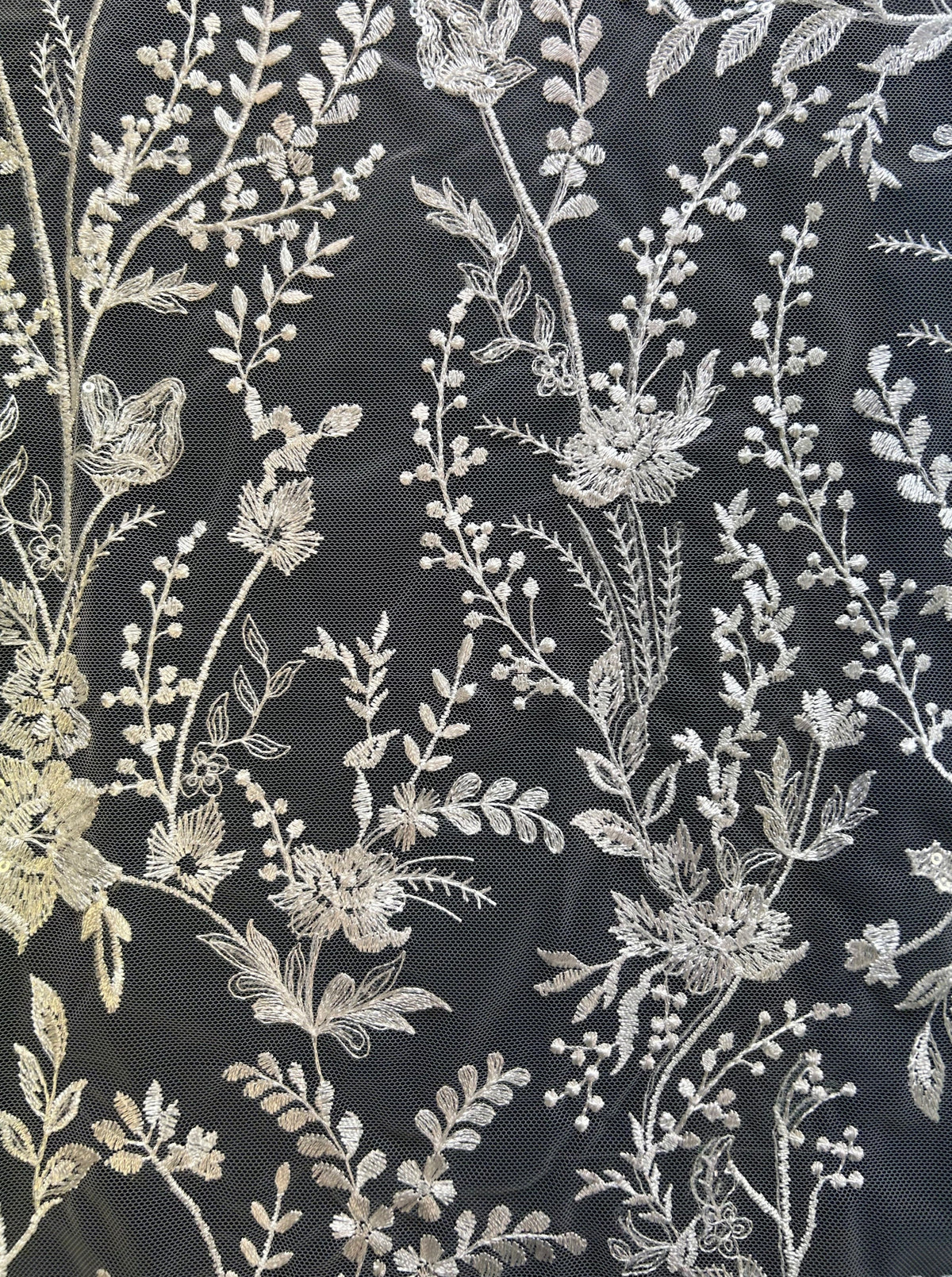 Ivory Embroidered Lace - Rocia