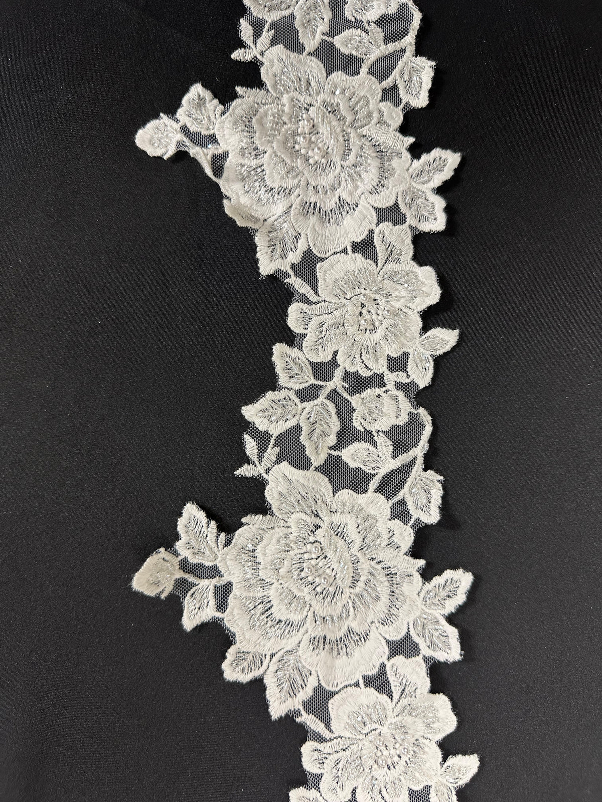 Ivory Beaded Lace Trim - T805