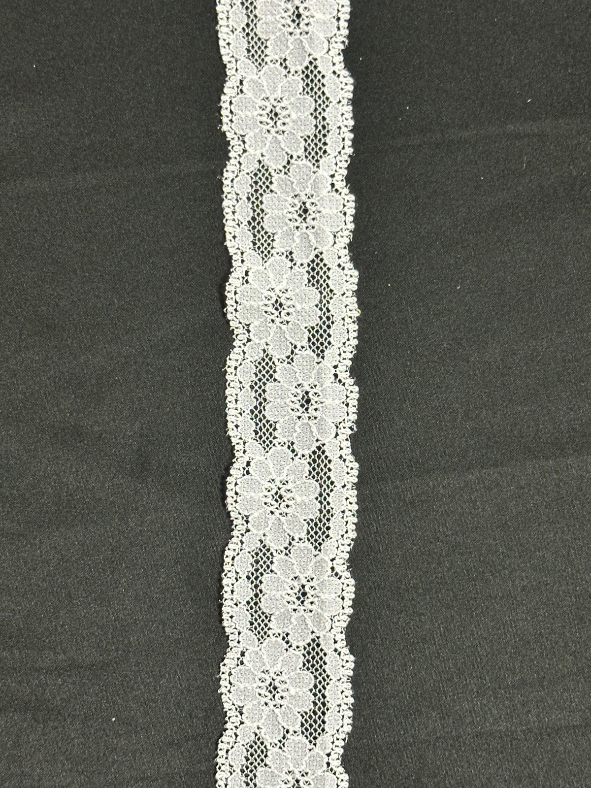 White Lace Trim - T 738 (CF)