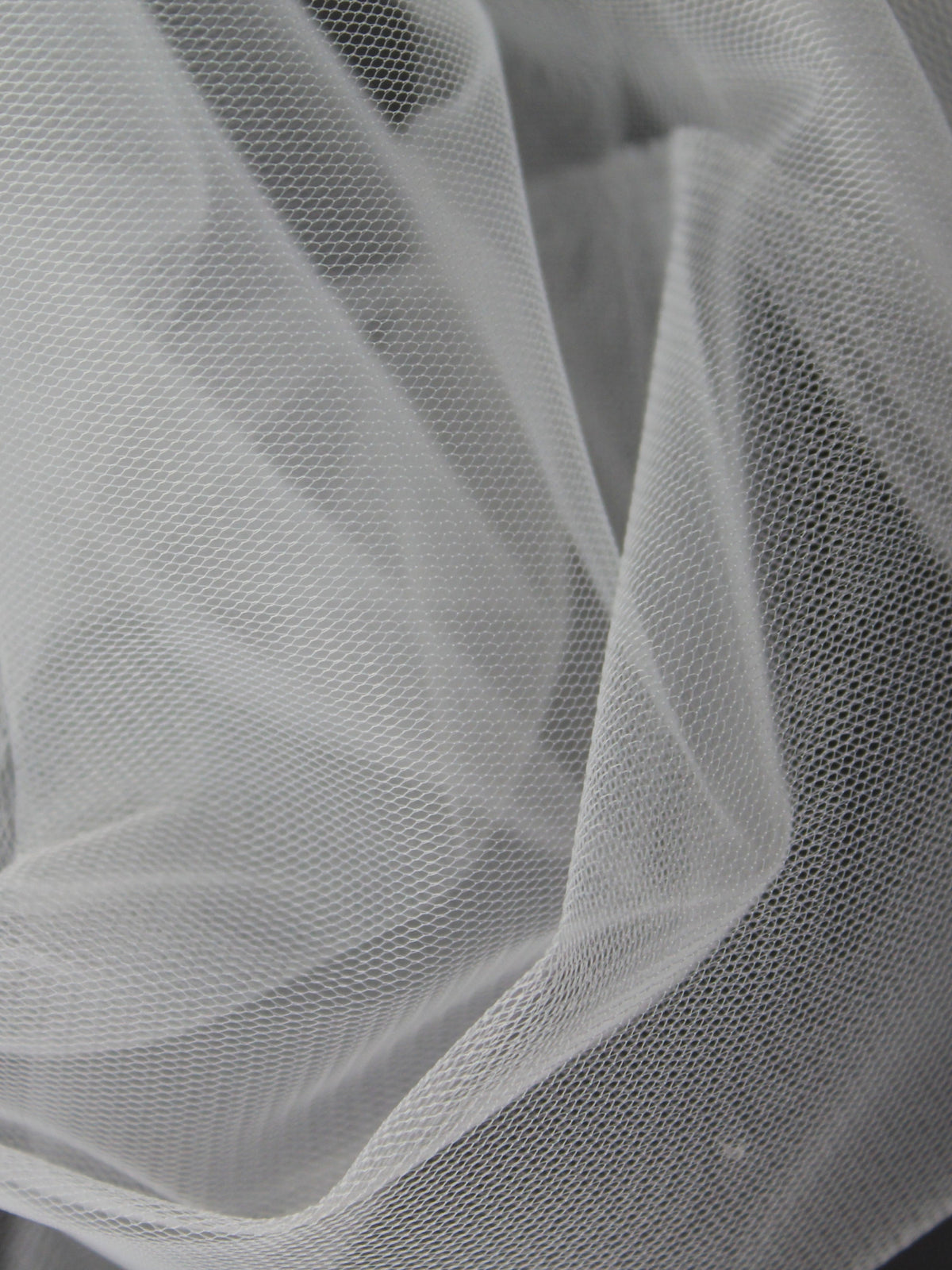 Pale Ivory (2) Tulle - TU0031
