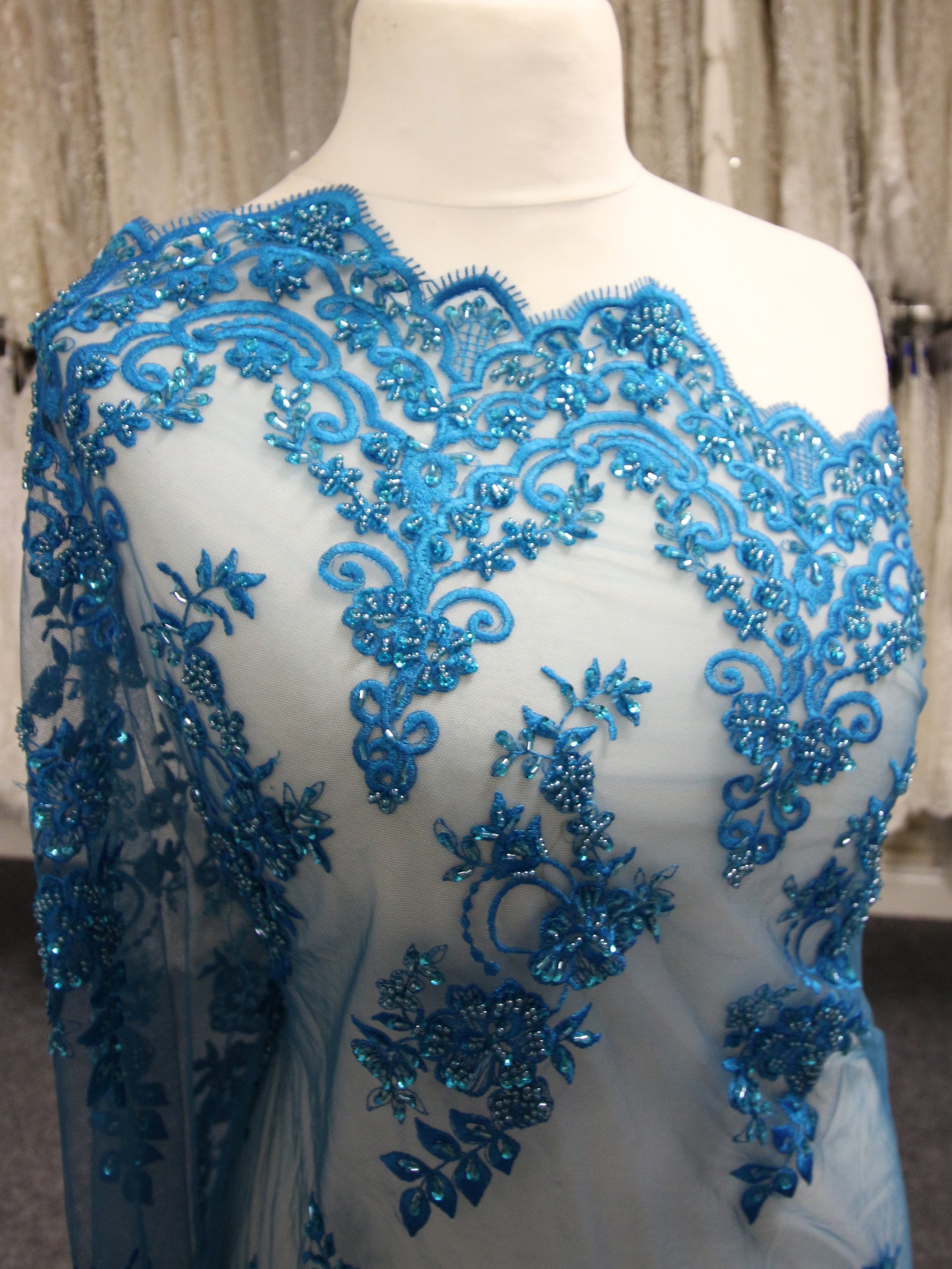 Turquoise Beaded Lace - Pilar