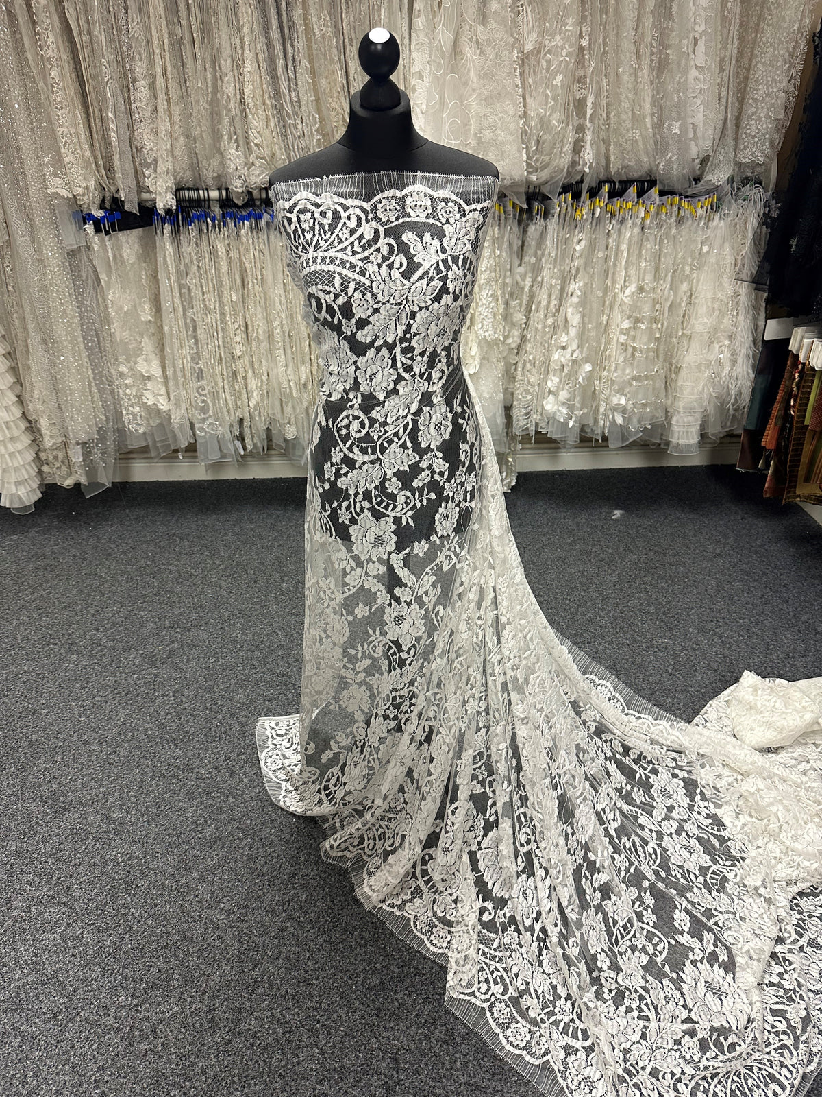 Ivory Organic Chantilly Lace - Nola