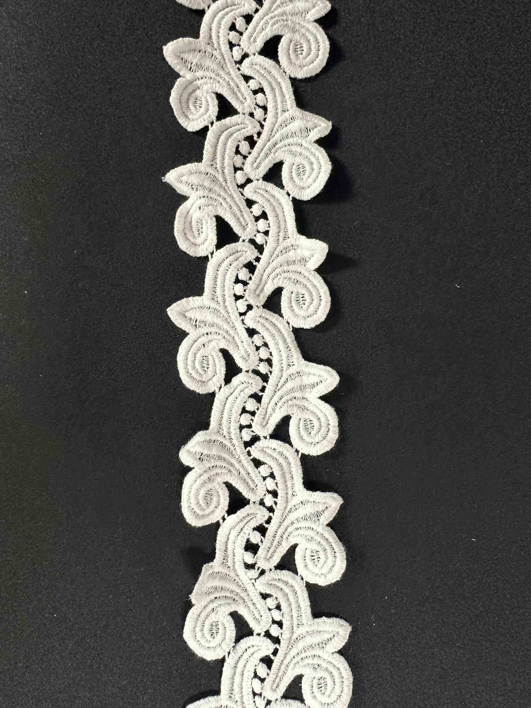 Ivory Guipure Lace Trim - Spoonbill