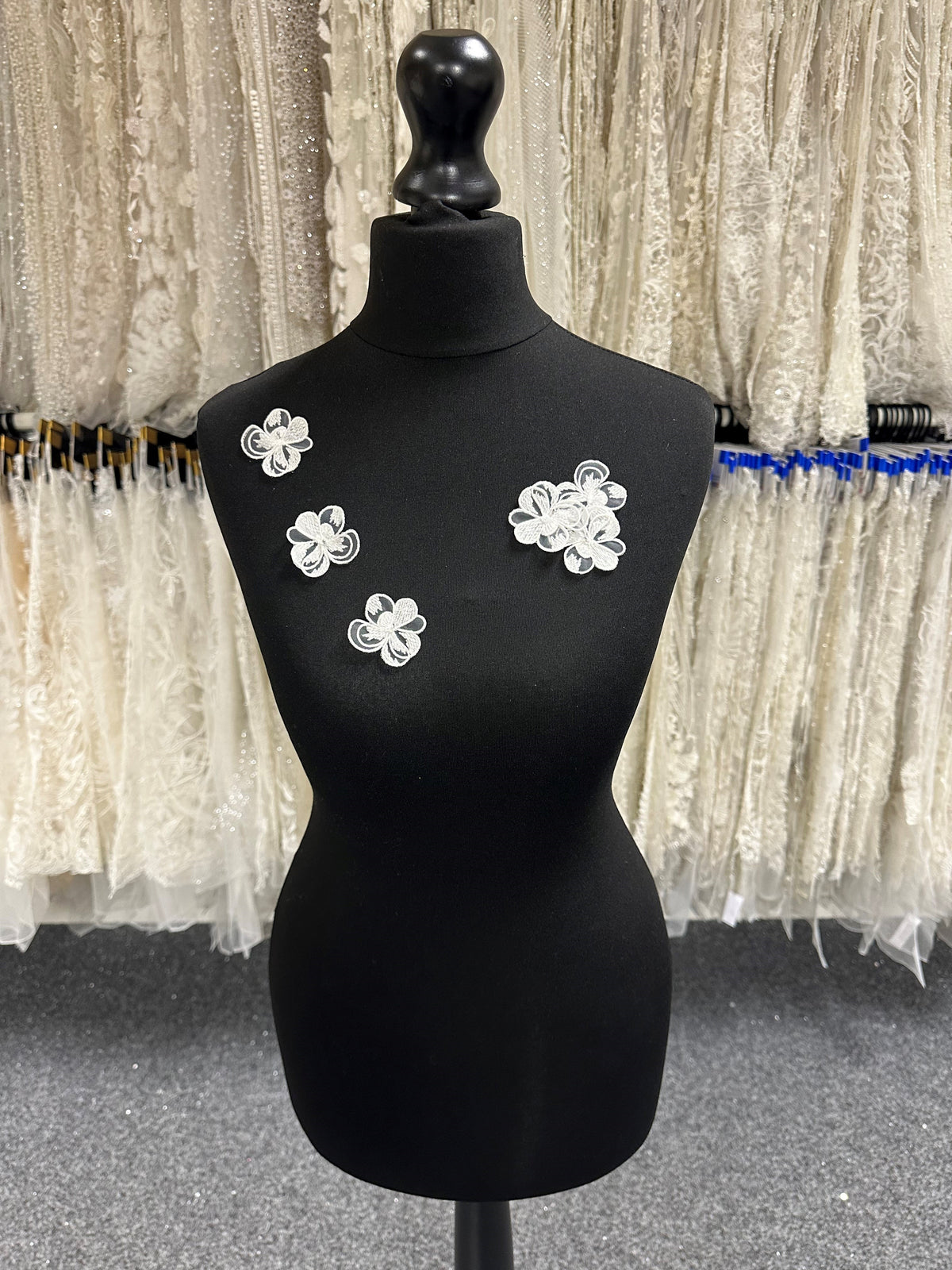 Ivory Embroidered Flower - Protea (Bags of 10)