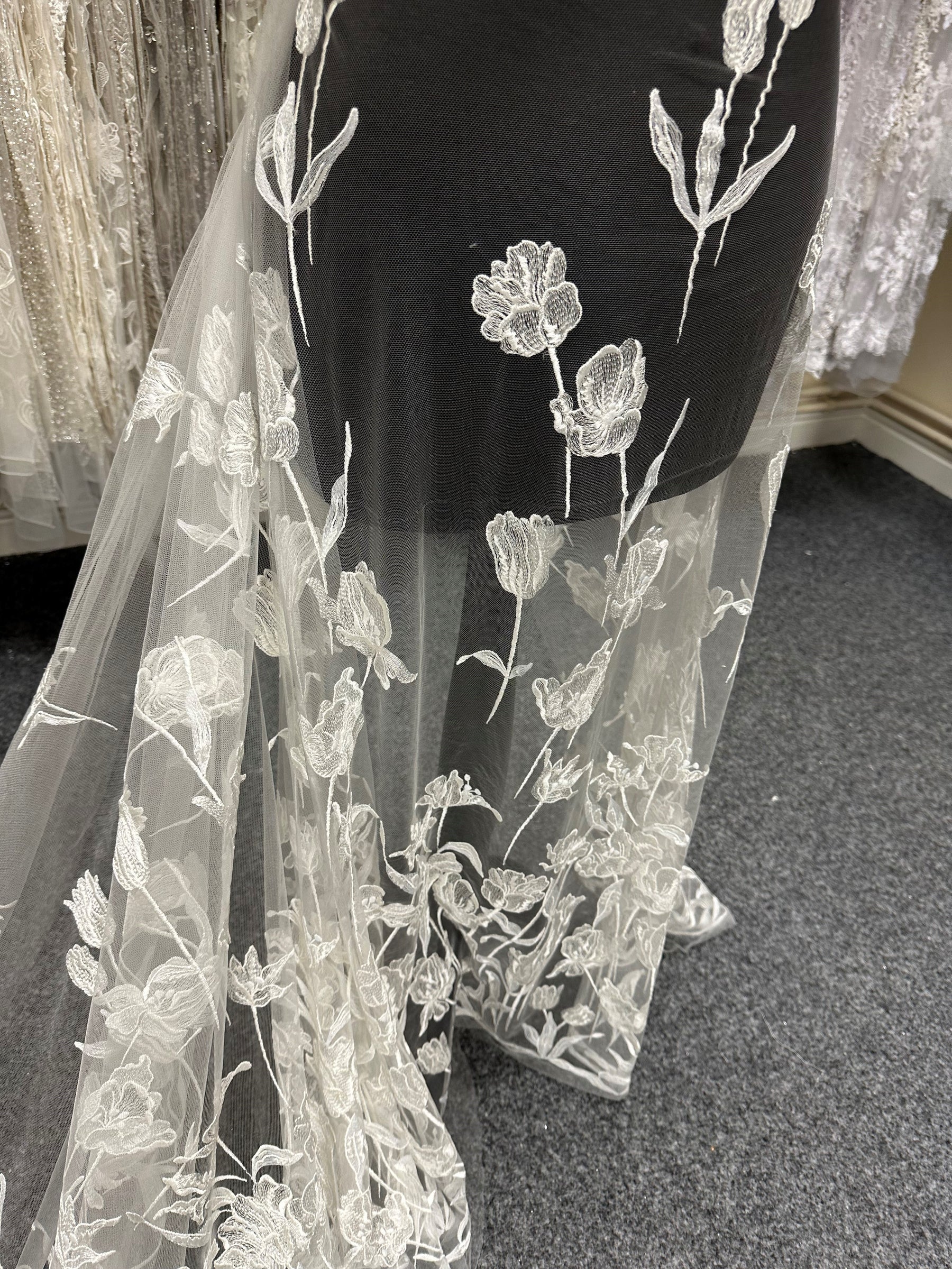 Ivory Italian Embroidered Lace - Sammie