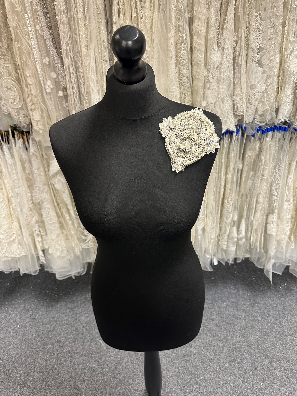 Crystal Embroidery - Norma