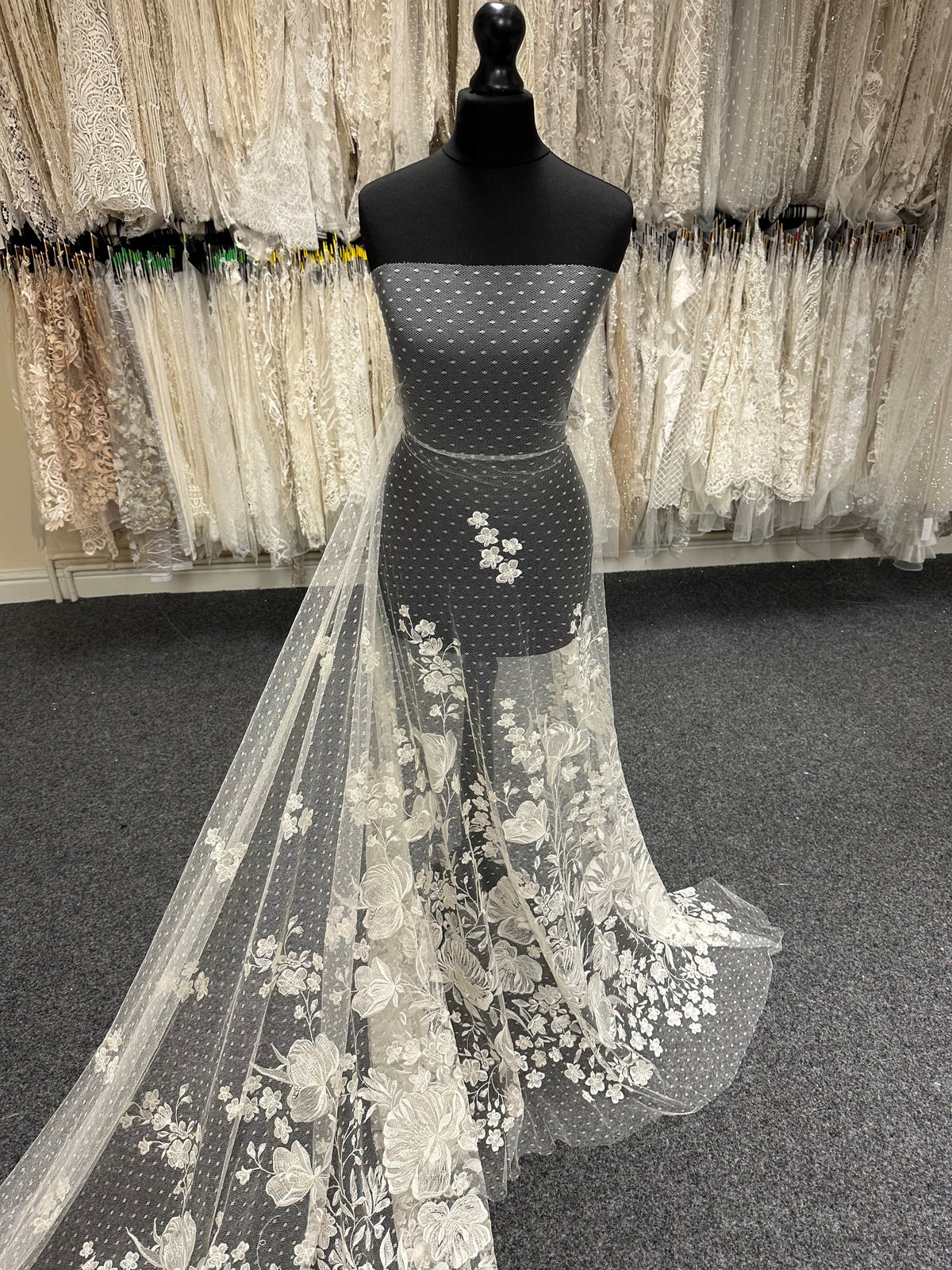 Ivory Italian Embroidered Lace - Landry