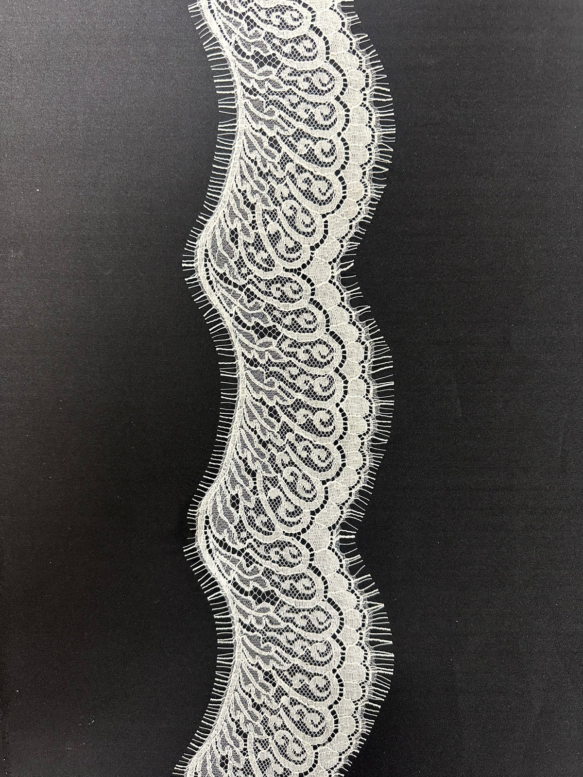 Ivory Chantilly Lace Trim - Felicity