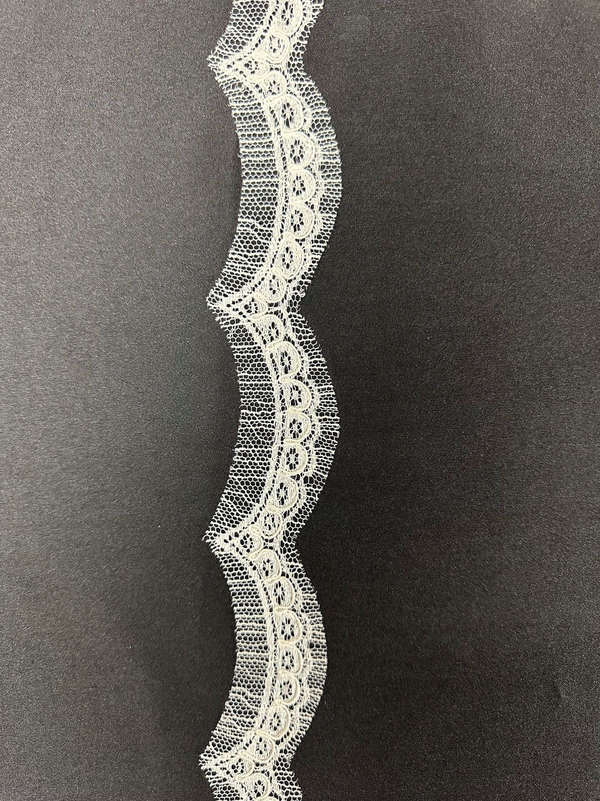 Silk White Chantilly Lace Trim - Pippi