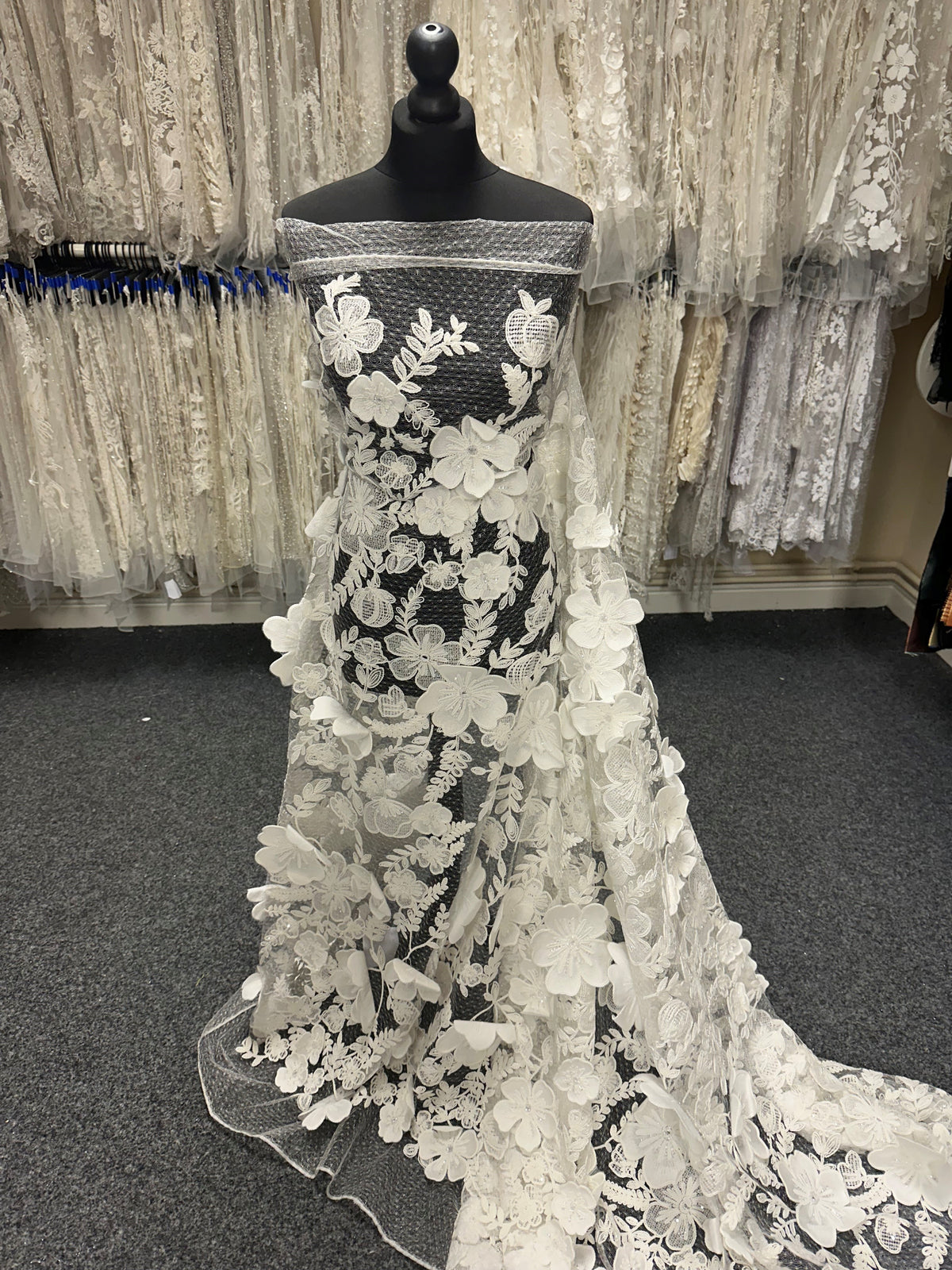 Ivory 3d Flower Lace – Cher