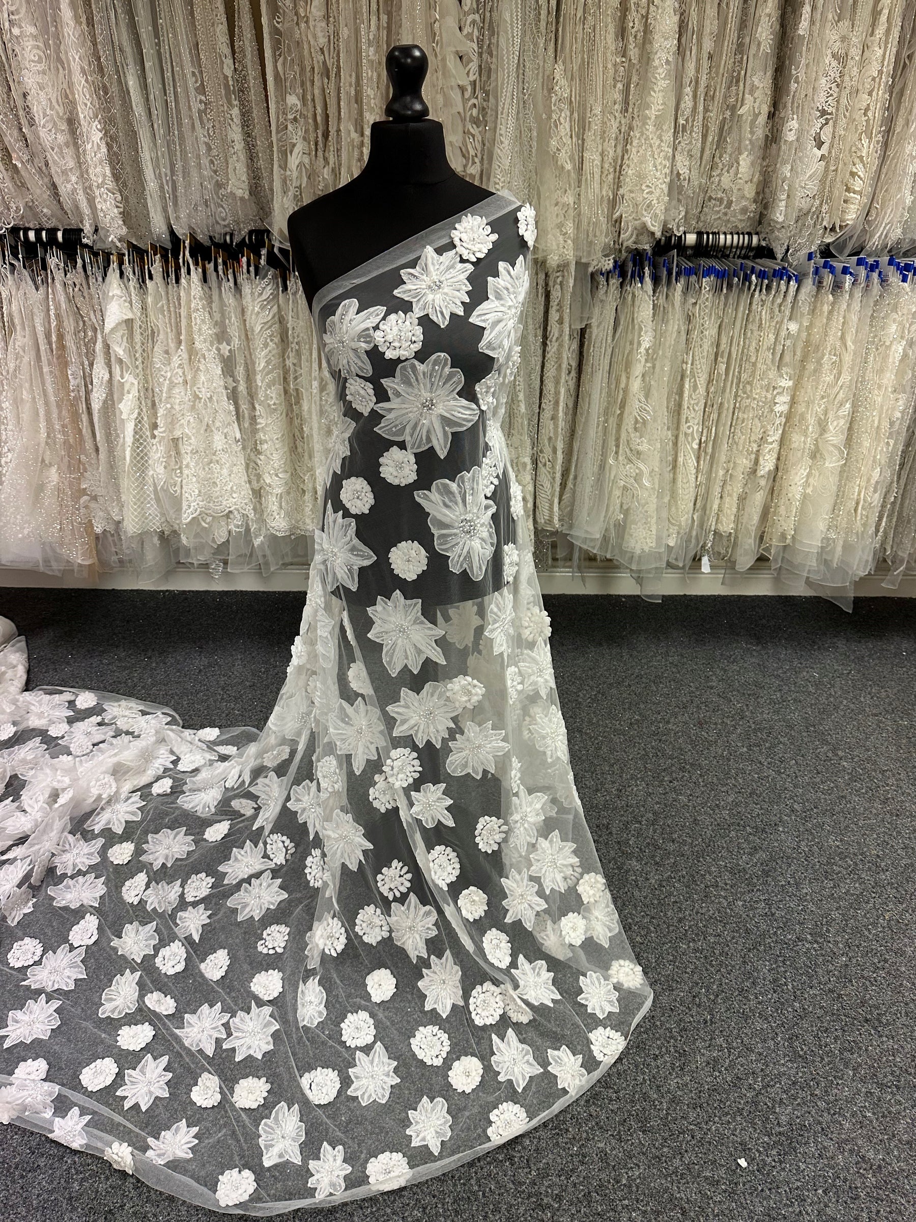 Ivory Floral Lace - Jude
