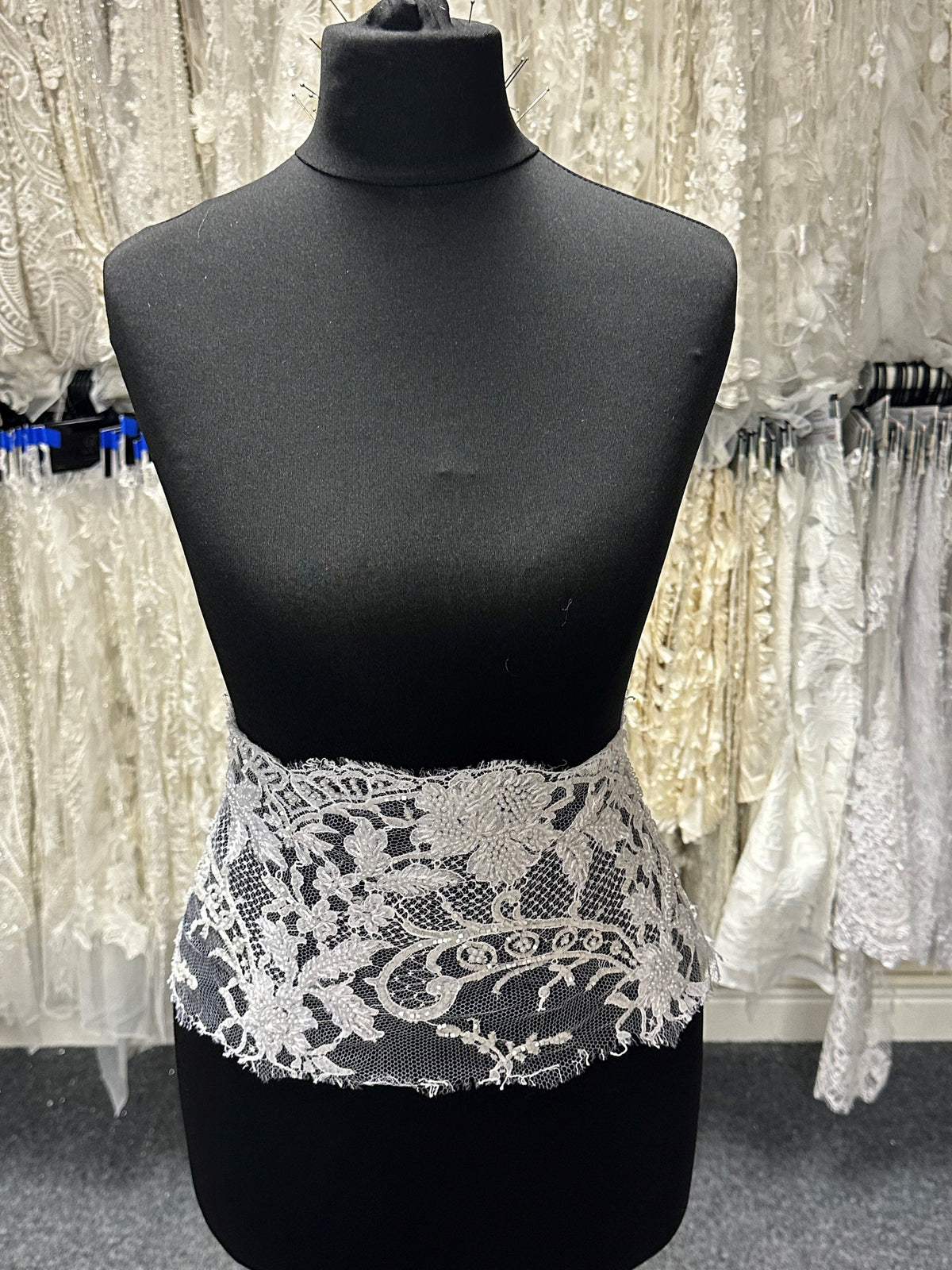 White Beaded Lace Trim - Annalisa