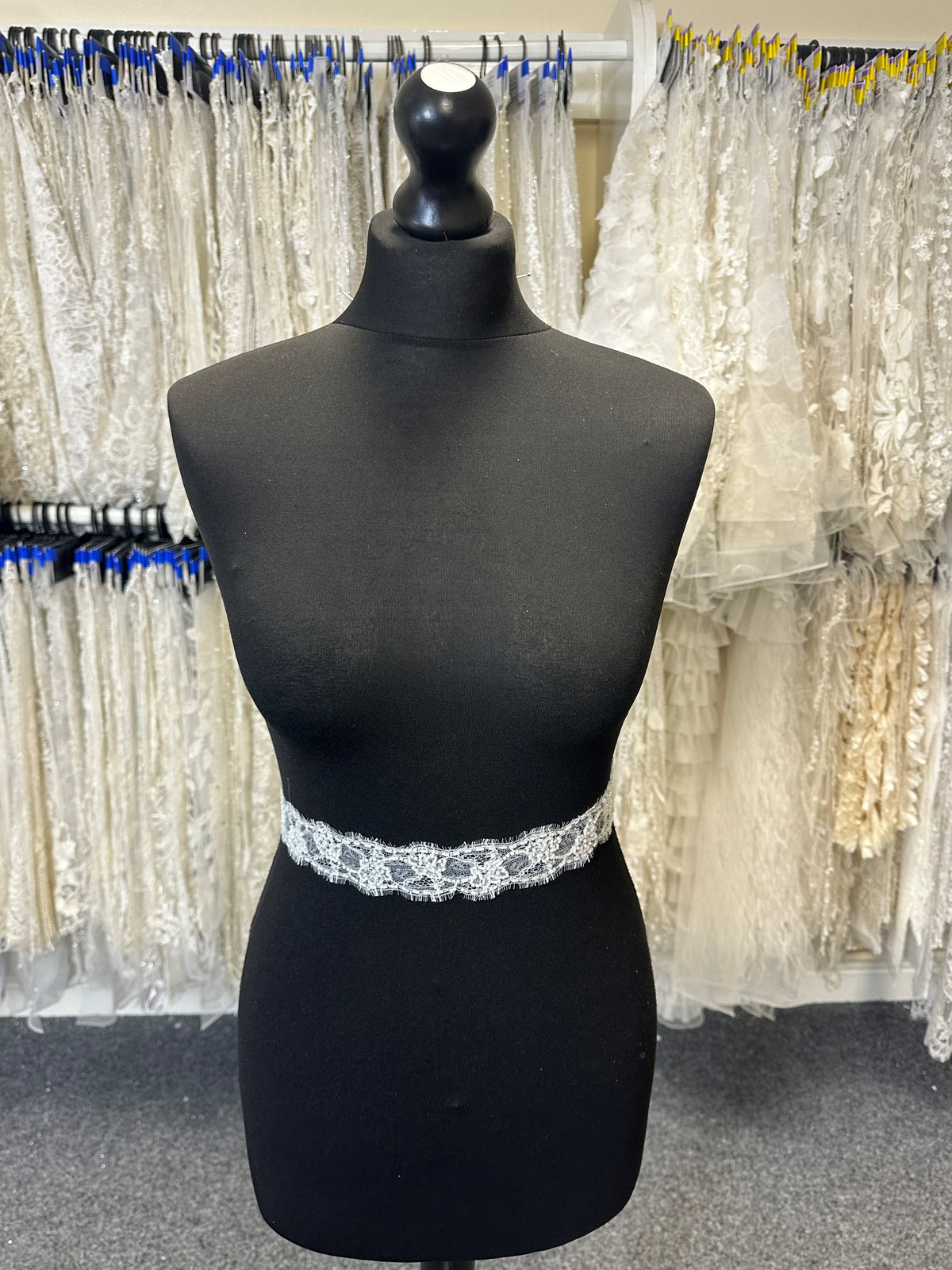 Ivory Beaded Lace Trim - Betula