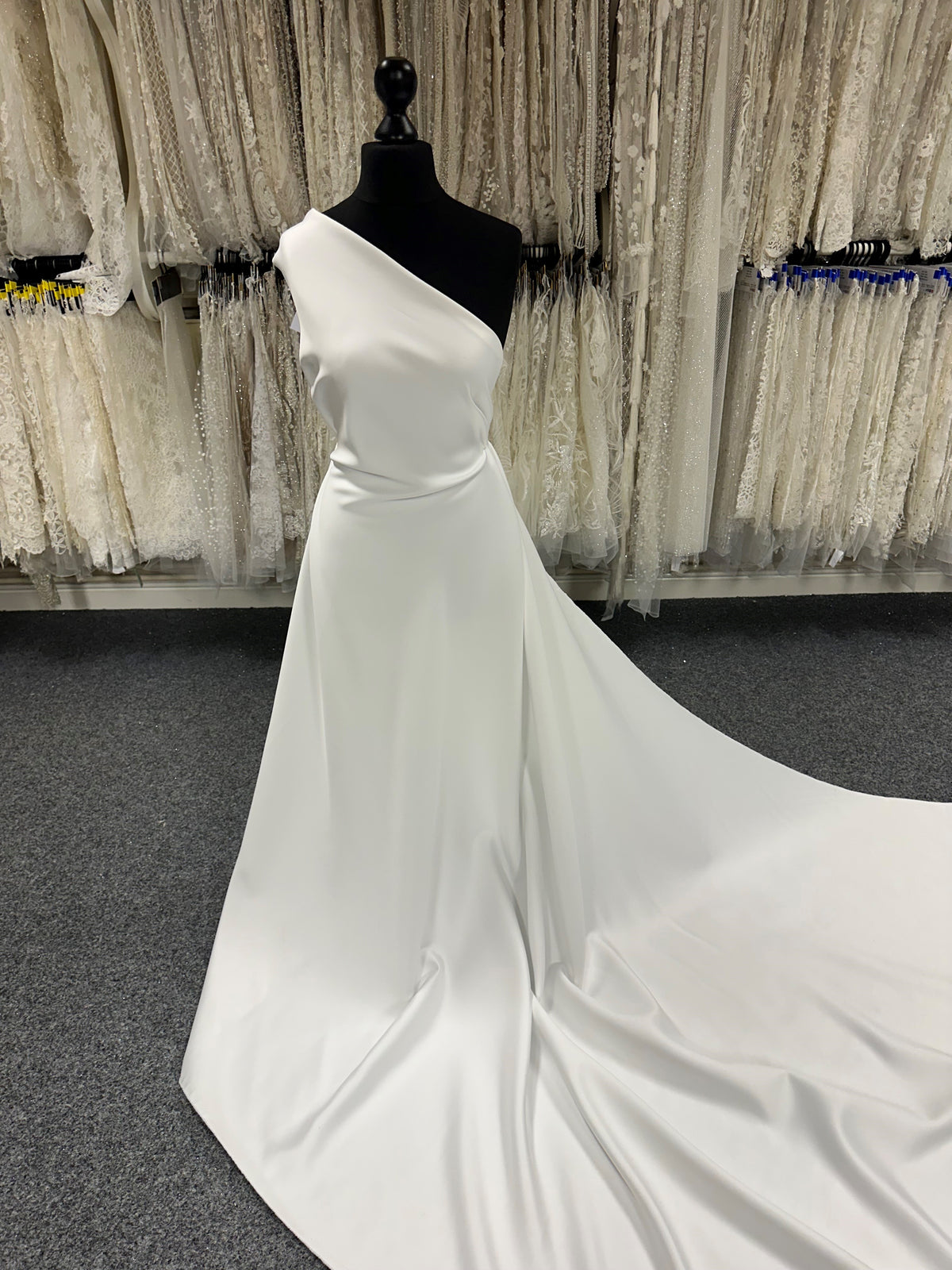 Diamond White Polyester Heavy Satin - Queen