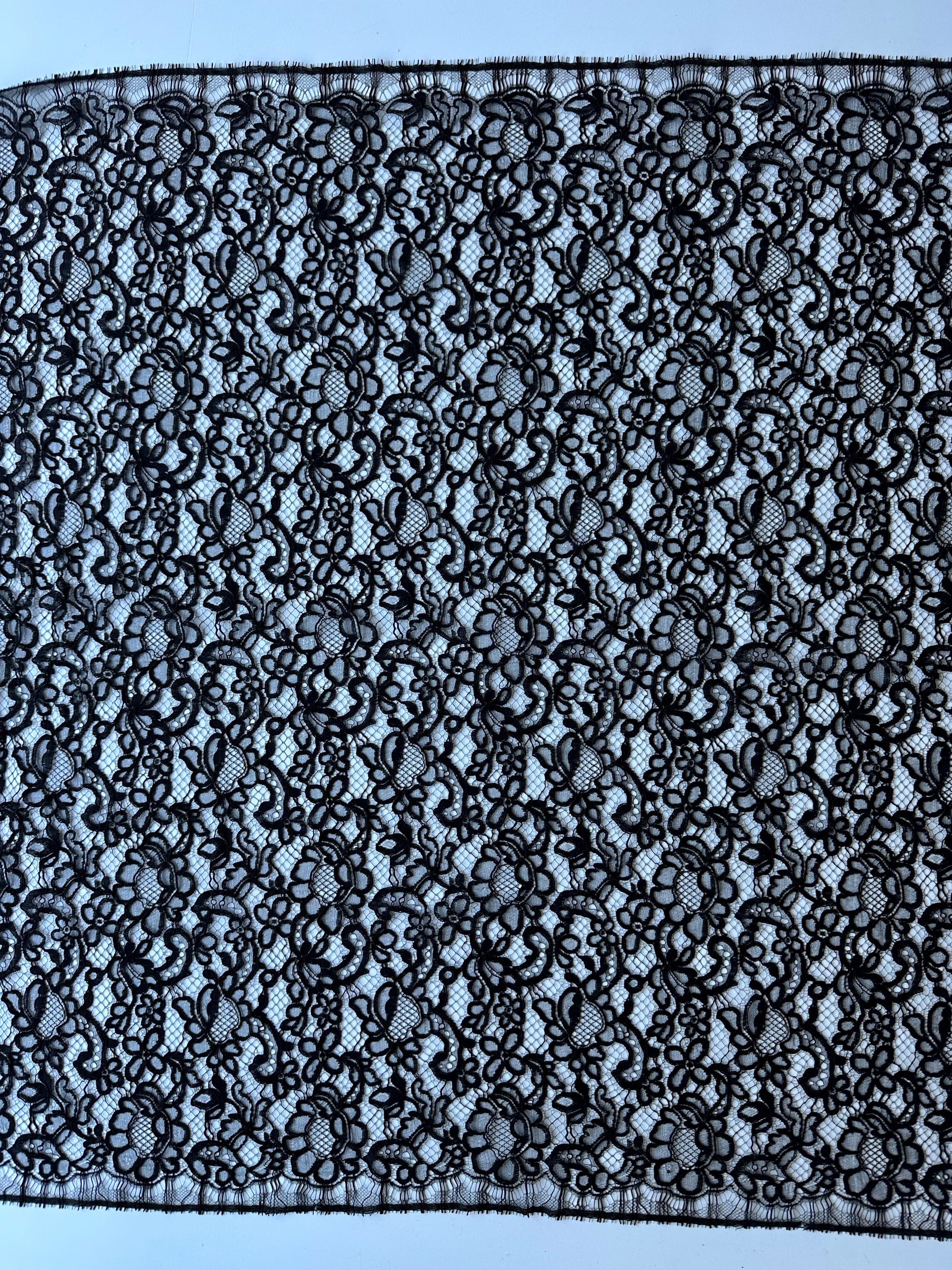 Black Chantilly Lace - Tica