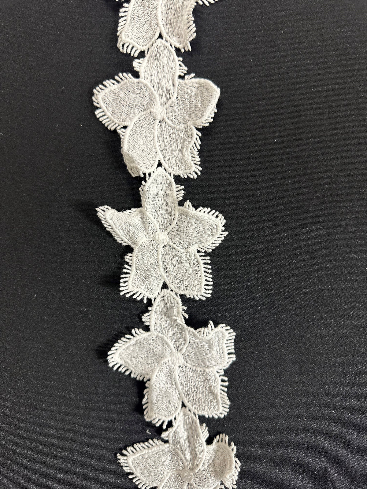 Ivory Guipure Lace Trim - Partridge