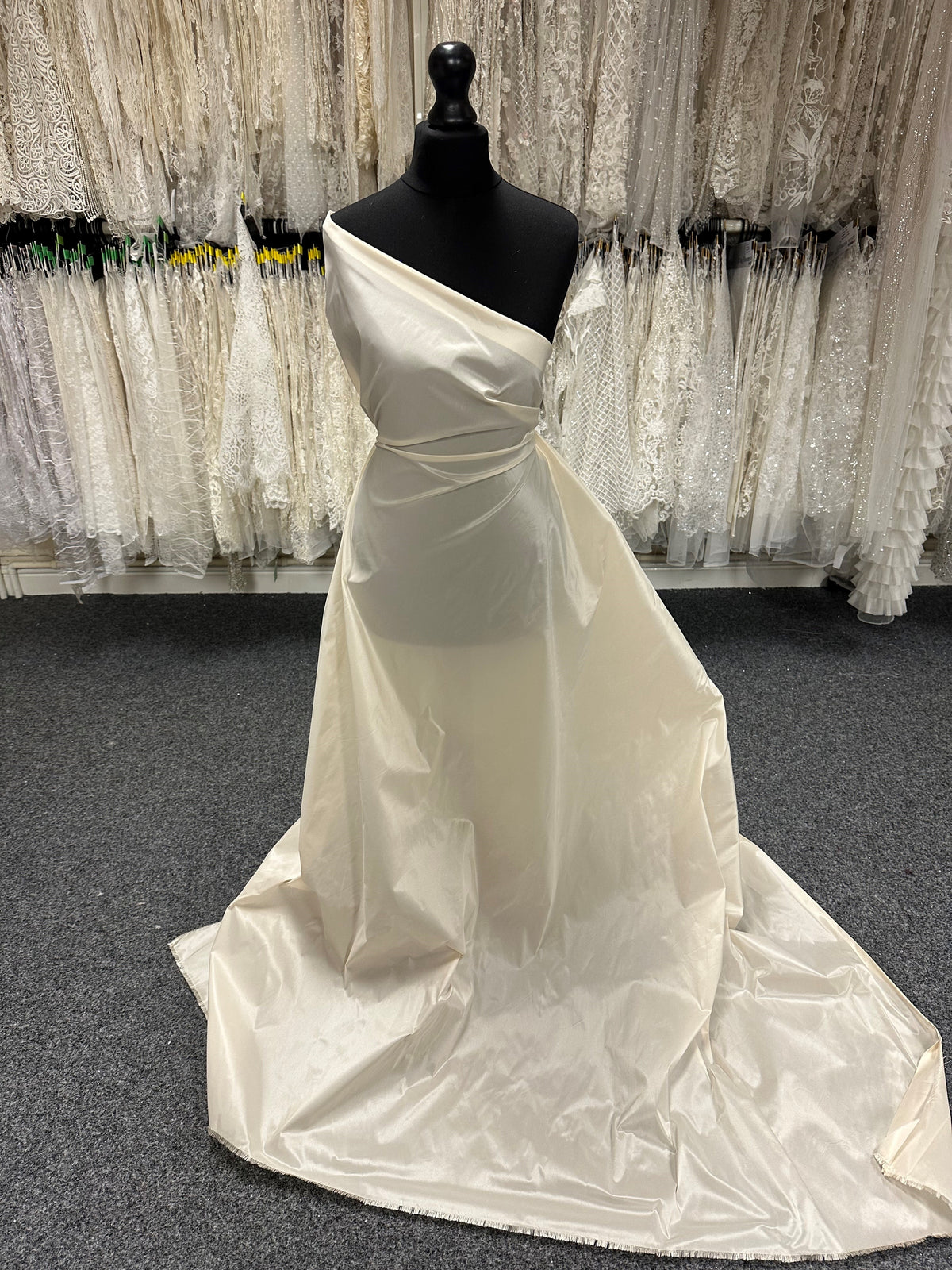 Champagne Polyester Taffeta - Elegance