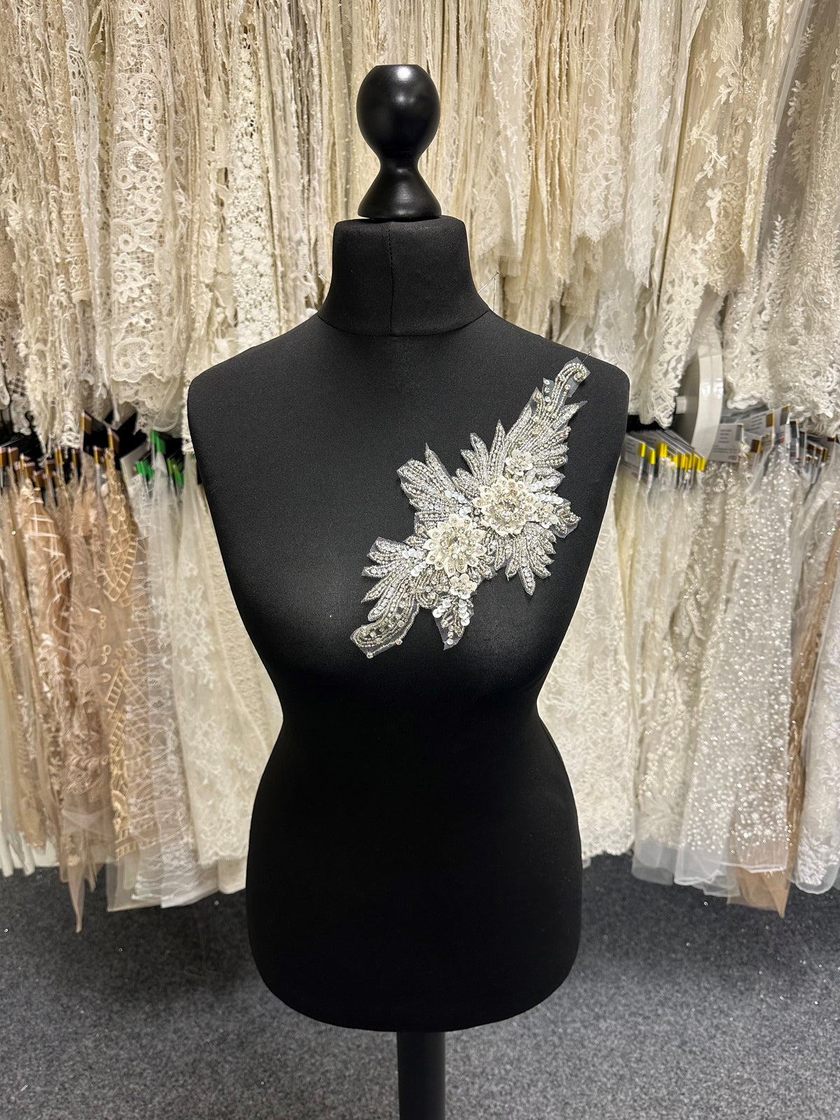 Crystal Embroidery - Daphne