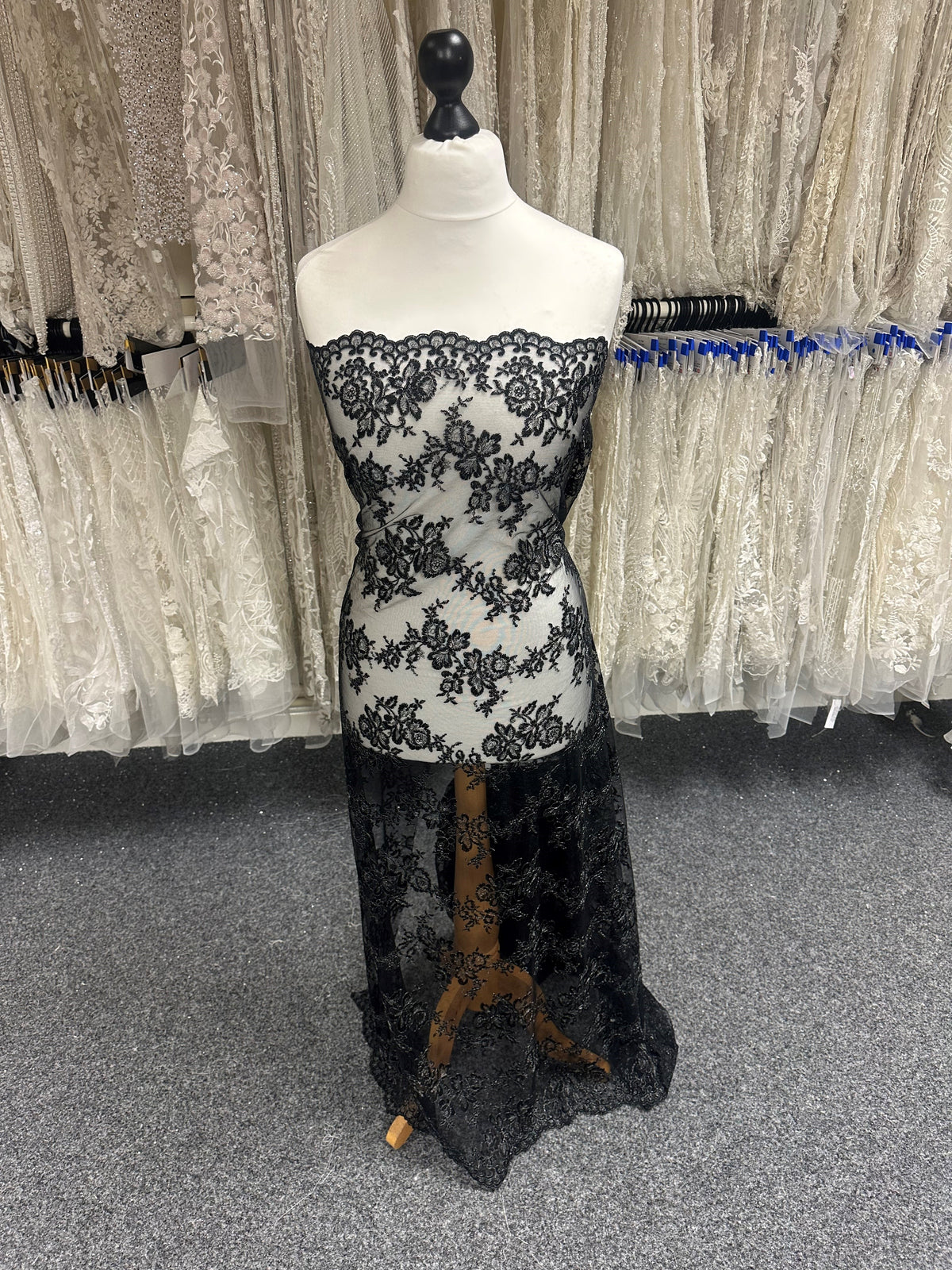 Black Raschel Lace - Jayne