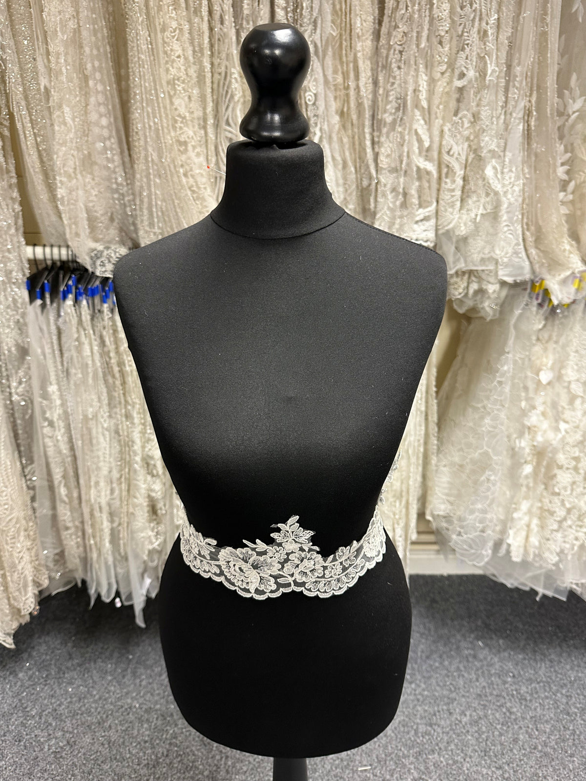 Ivory Corded Lace Trim - Community