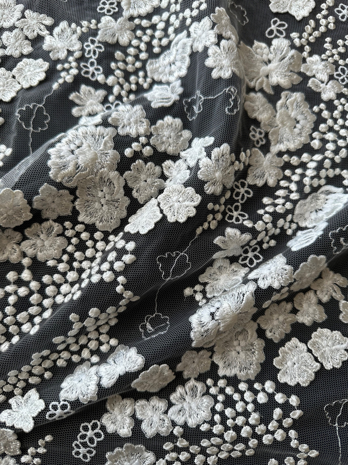 Ivory Italian Embroidered Lace - Spencer