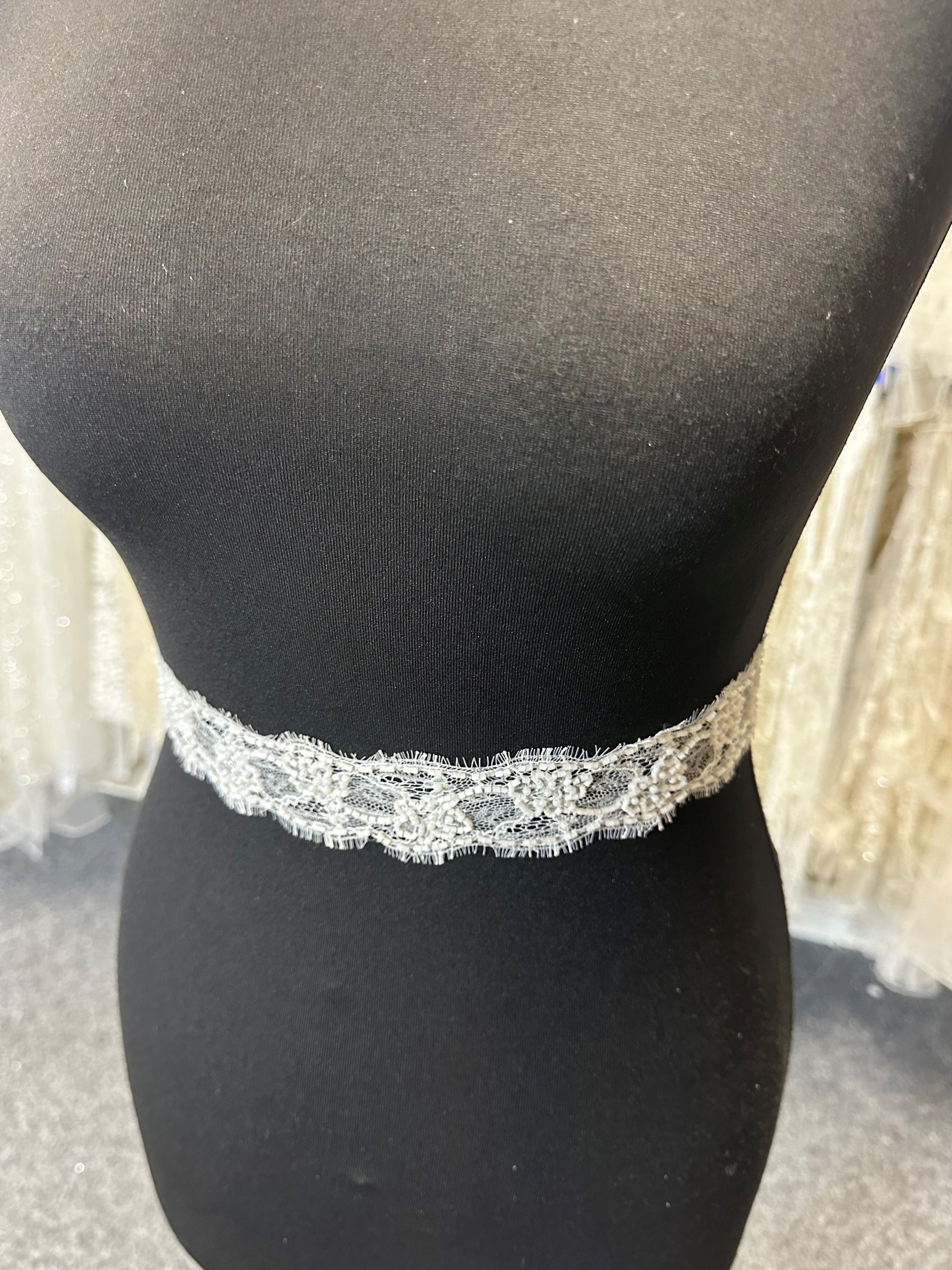 Ivory Beaded Lace Trim - Betula