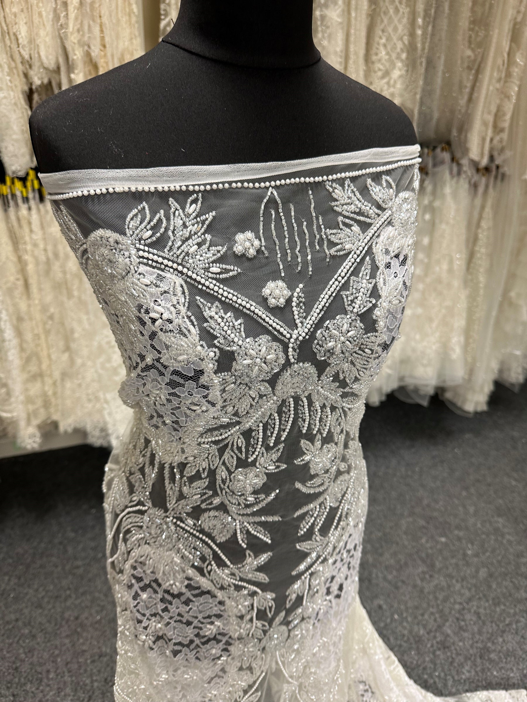 Ivory Beaded Lace - Kelly