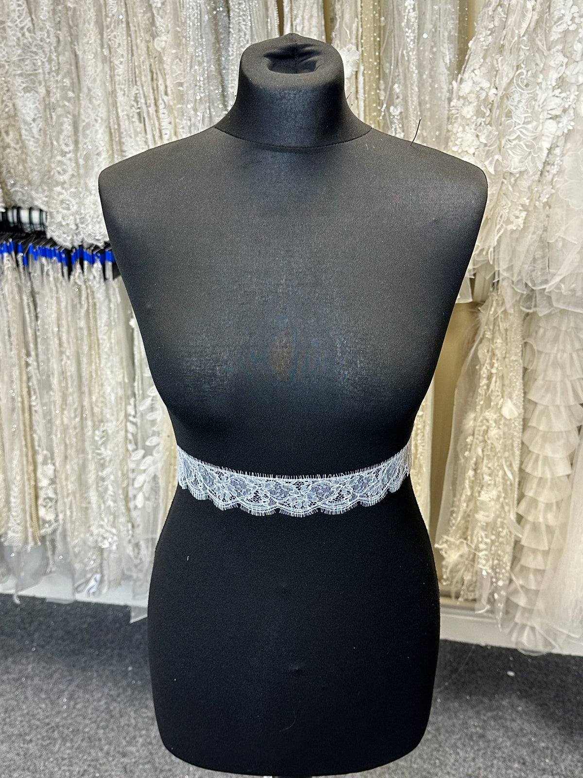 White Chantilly Lace Trim - Charlotte