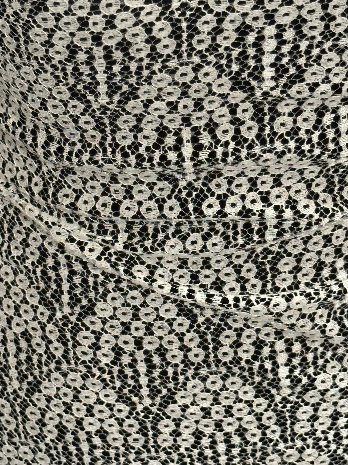 Ivory Chantilly Lace - Bentley